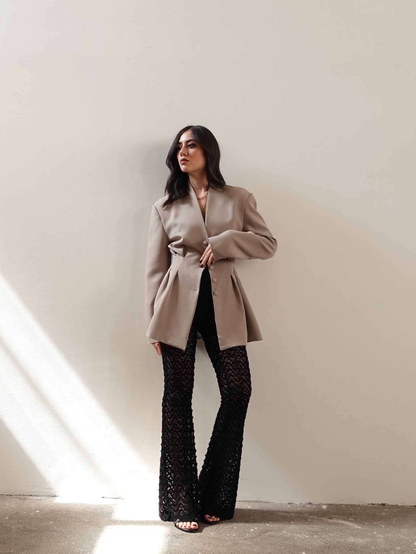 PANTALONI WAVES IN PIZZO - NERO 8682