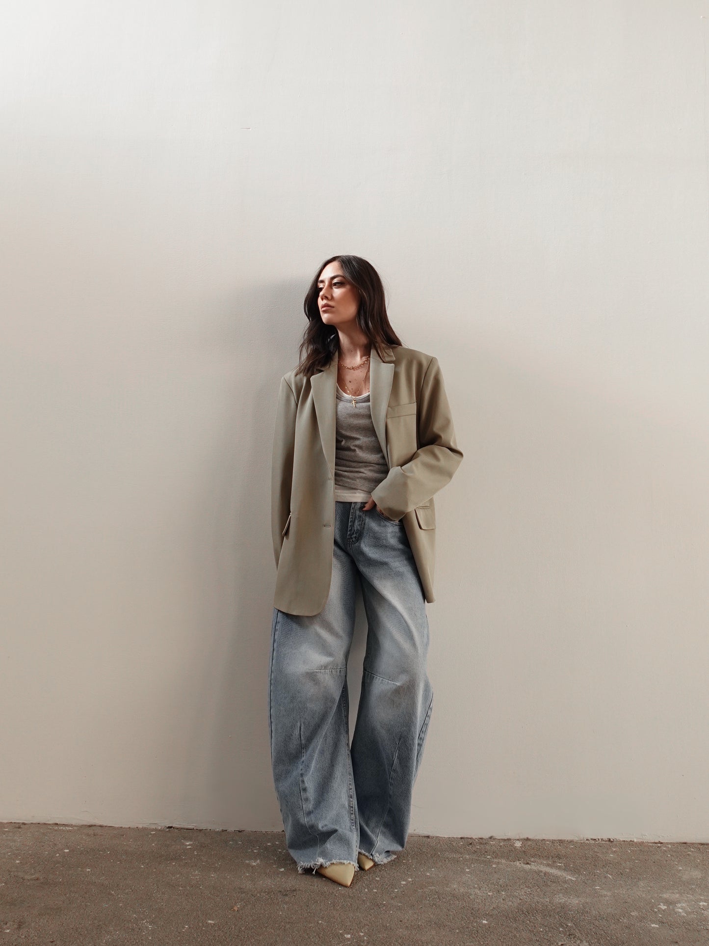 BLAZER OVER CON APERTURA SUL RETRO - VERDE SALVIA 24806