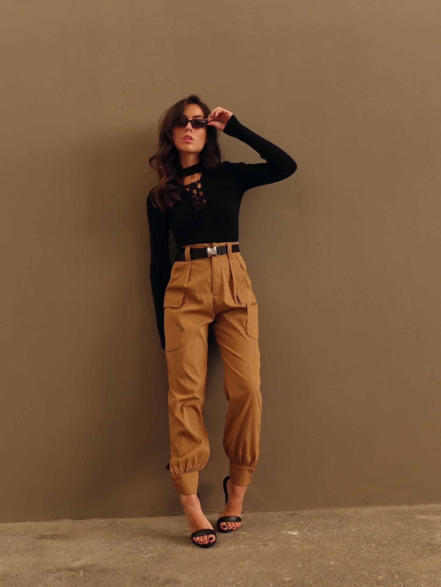 PANTALONI CARGO CON CINTURA LONDON - CAMEL 12631