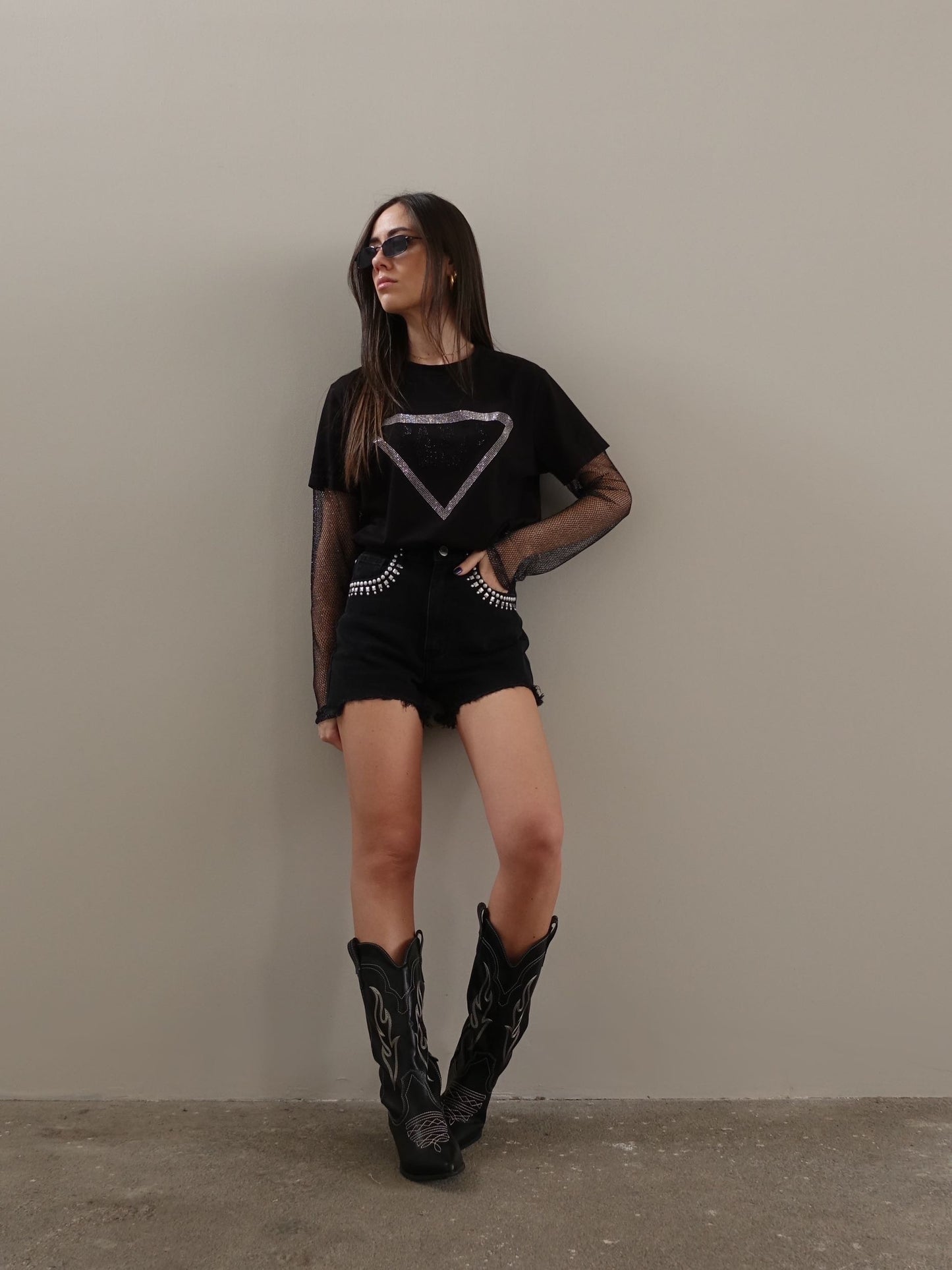 SHORTS DENIM BLACK CON BORCHIE - 3293