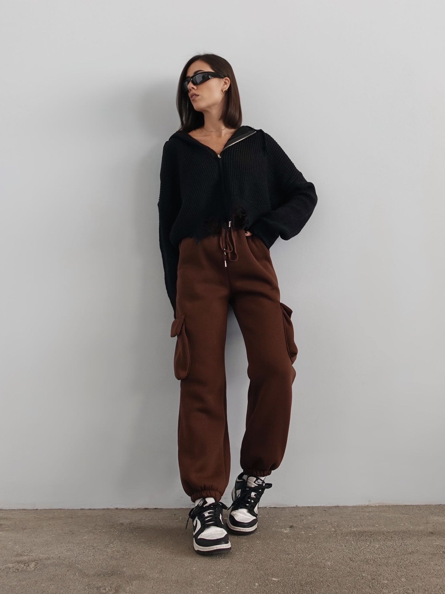 JOGGERS CON TASCONI CON PILE INTERNO - MARRONE 30899