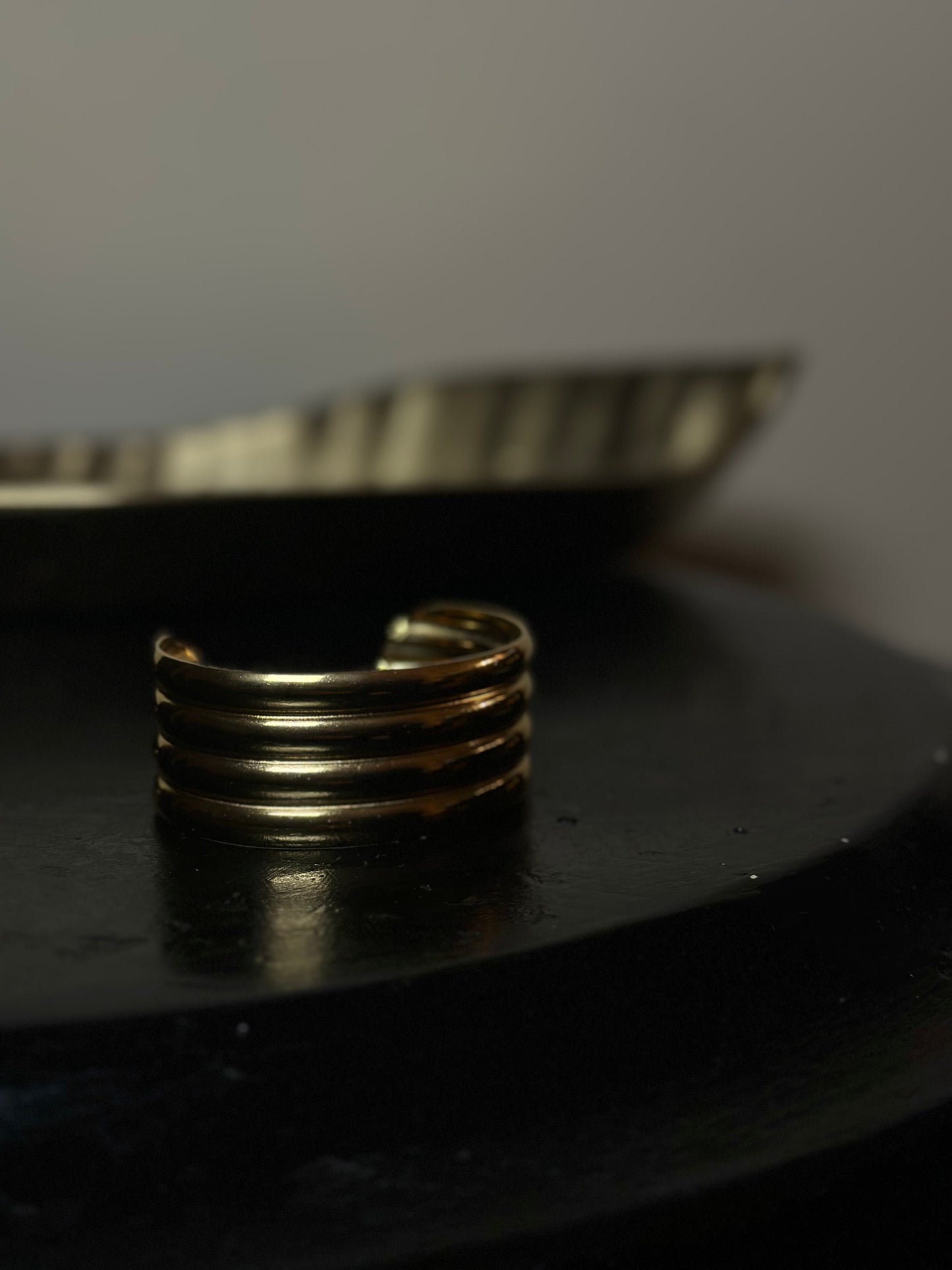 BRACCIALE RIGIDO GIZA - ORO