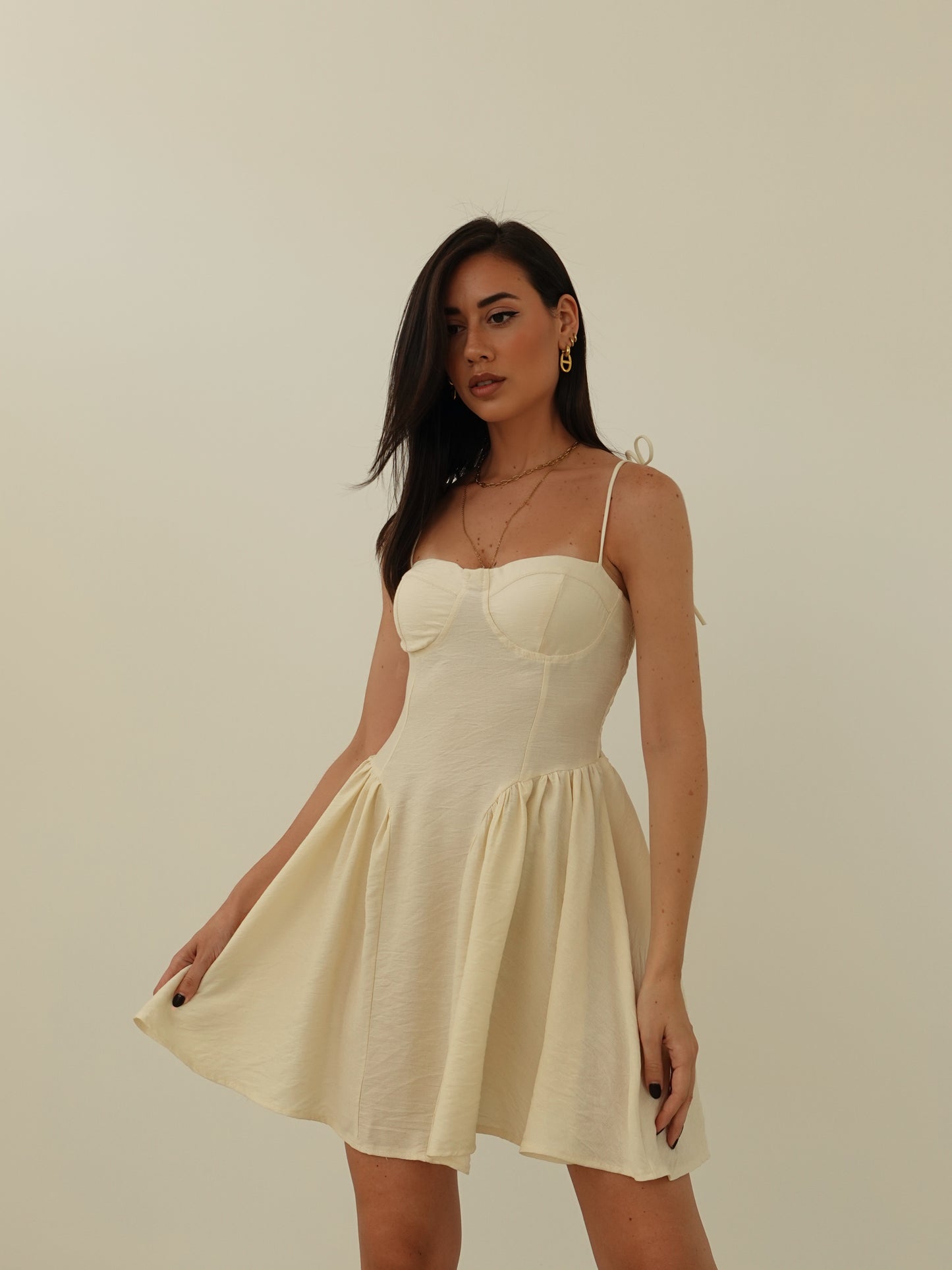 MINI DRESS PLAYA CON COPPETTE - BURRO 6671