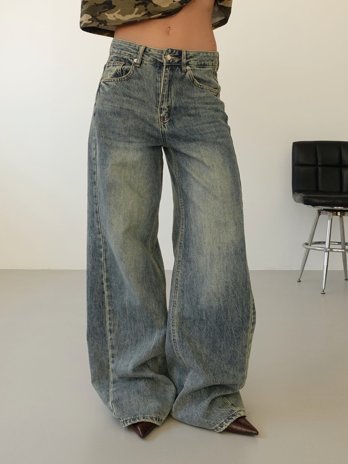 JEANS WIDE LEG SABBIATO - LAVAGGIO MEDIO A5141