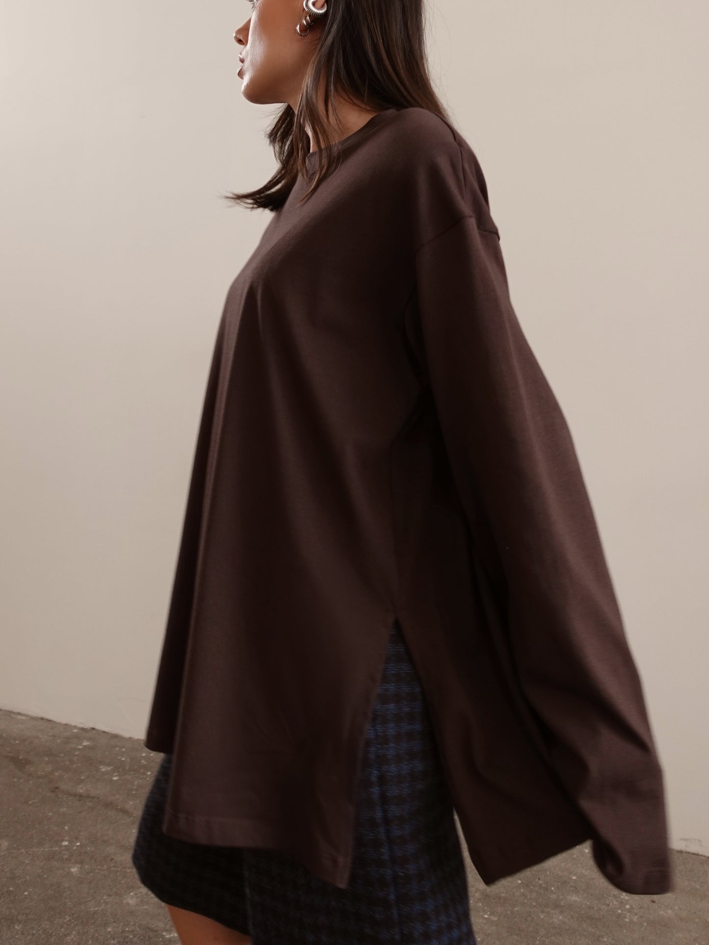 LONG SLEEVE CON SPALLINE - MARRONE