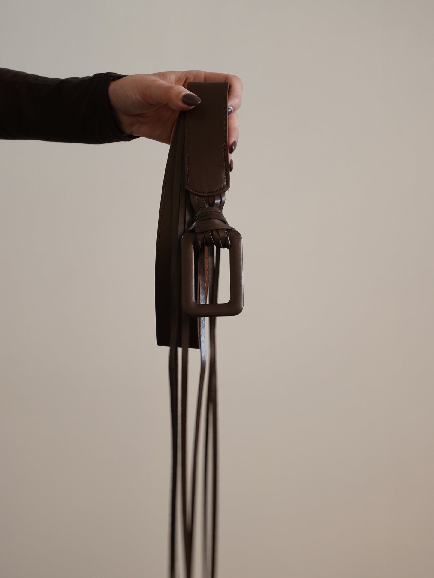 CINTURA IN ECOPELLE CON FRANGE - MARRONE