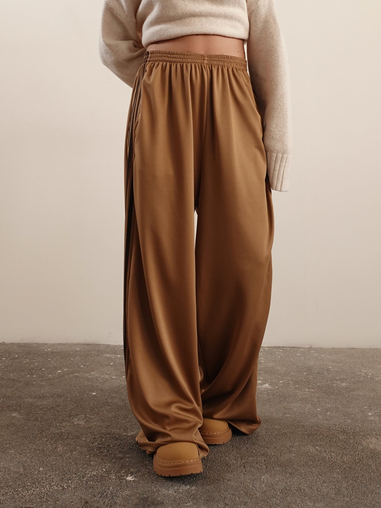 TRACK PANTS DETROIT - CAMEL/MARRONE  6865