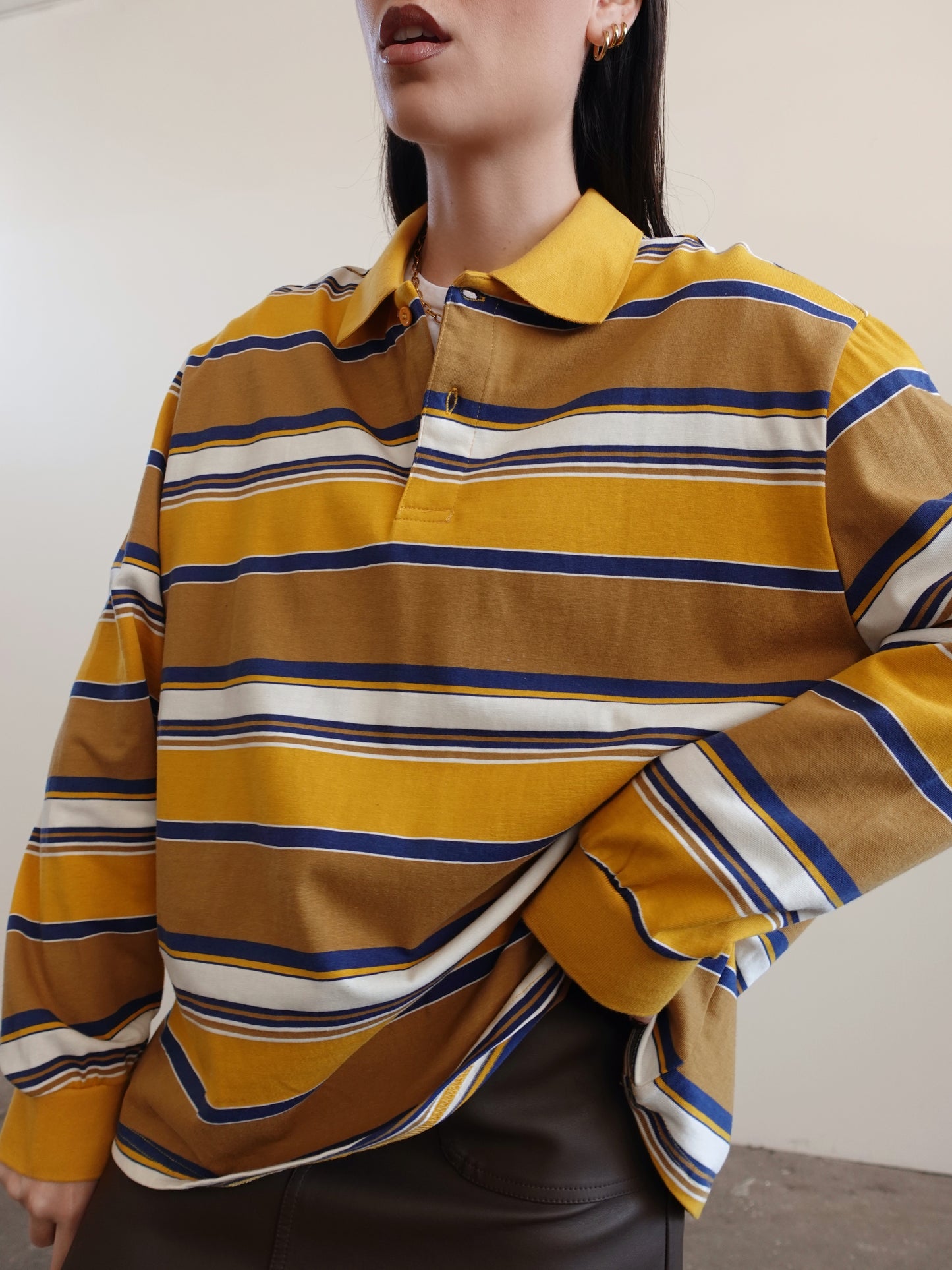 POLO A RIGHE CON COLLETTO A CONTRASTO - SENAPE/BLU 838-1