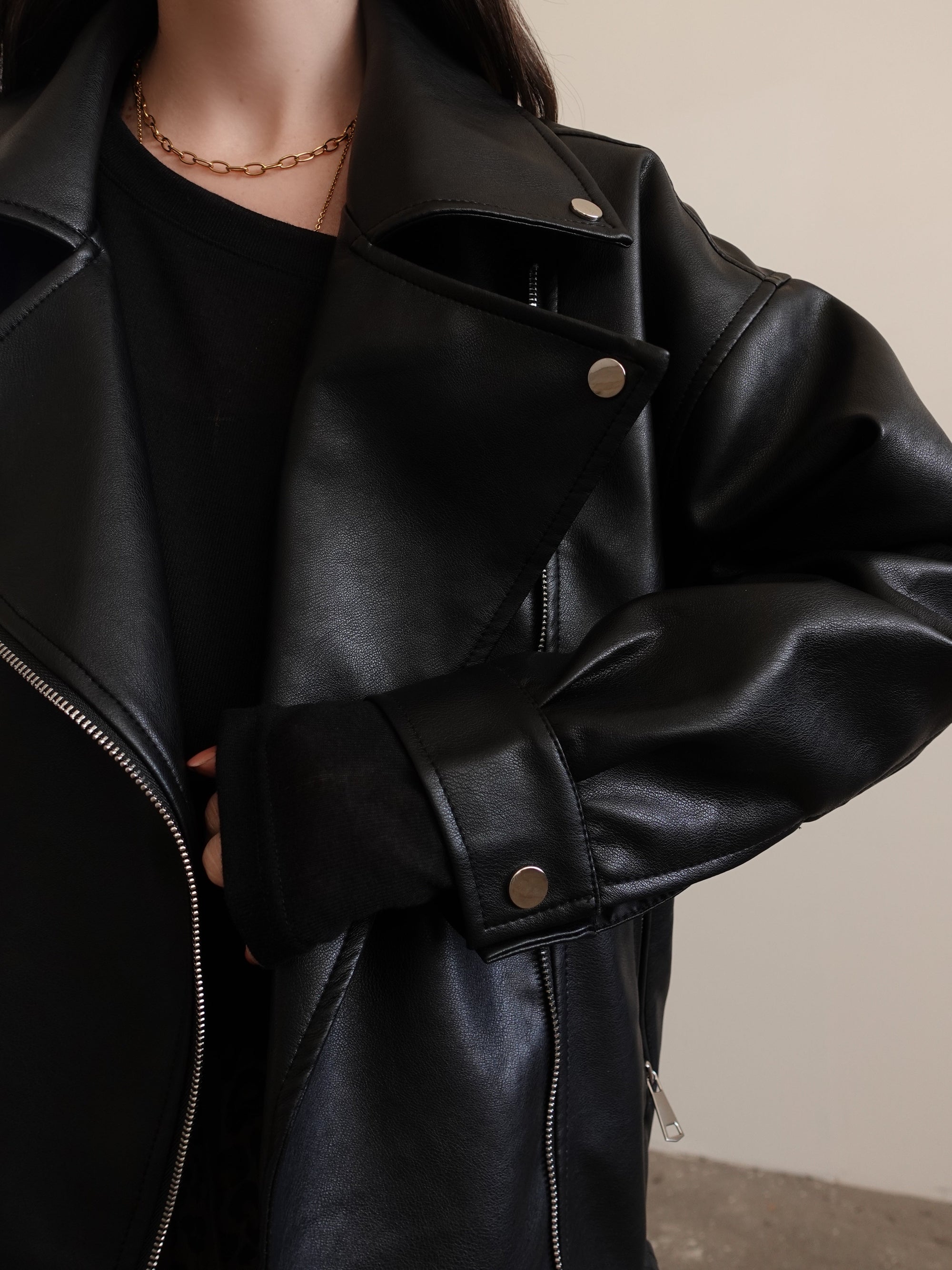 CHIODO OVER IN ECOPELLE NEW - NERO 01332