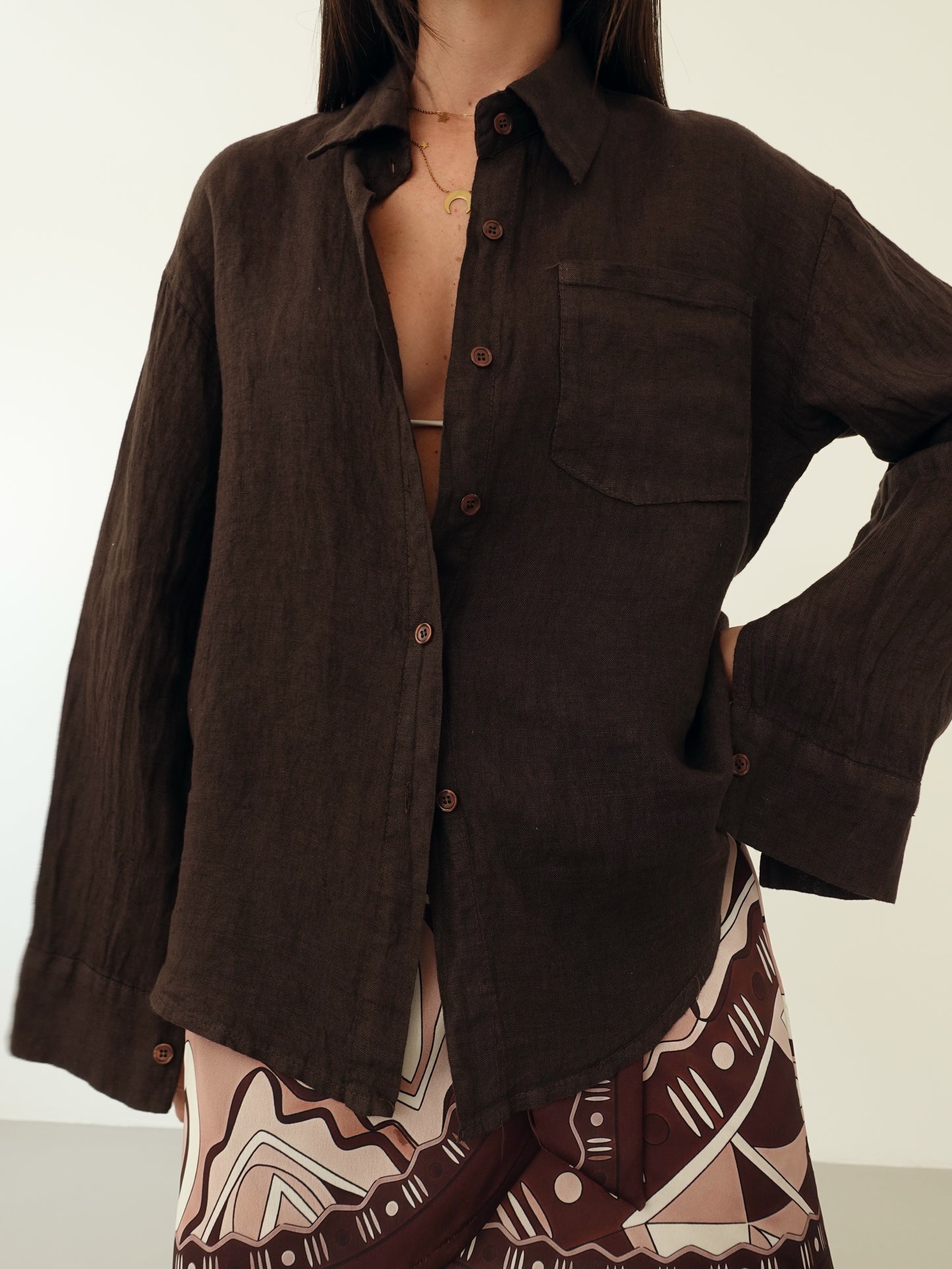 CAMICIA CON TASCHINO IN 100% LINO - CIOCCOLATO 8612-1