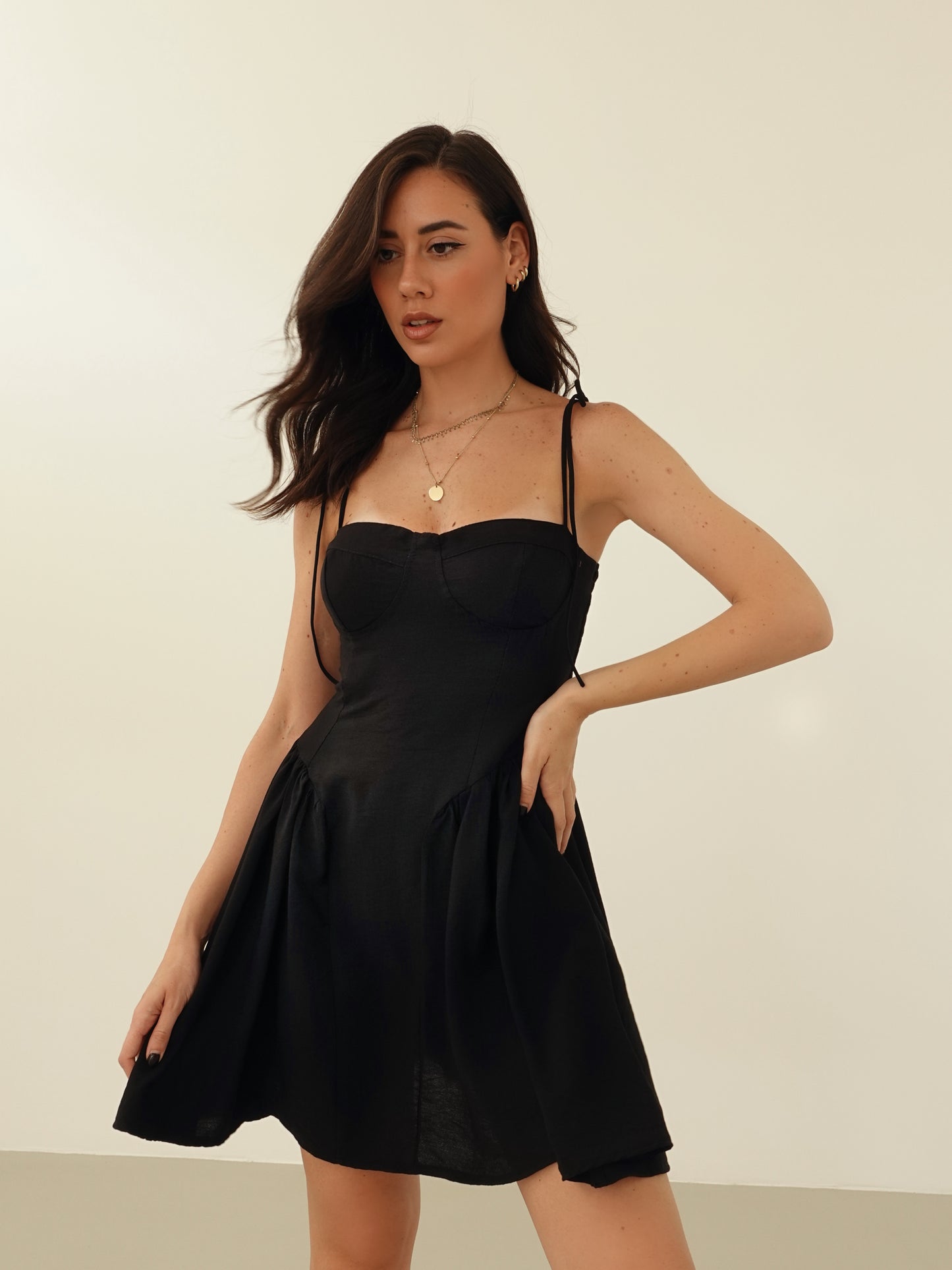 MINI DRESS PLAYA CON COPPETTE - NERO 6671