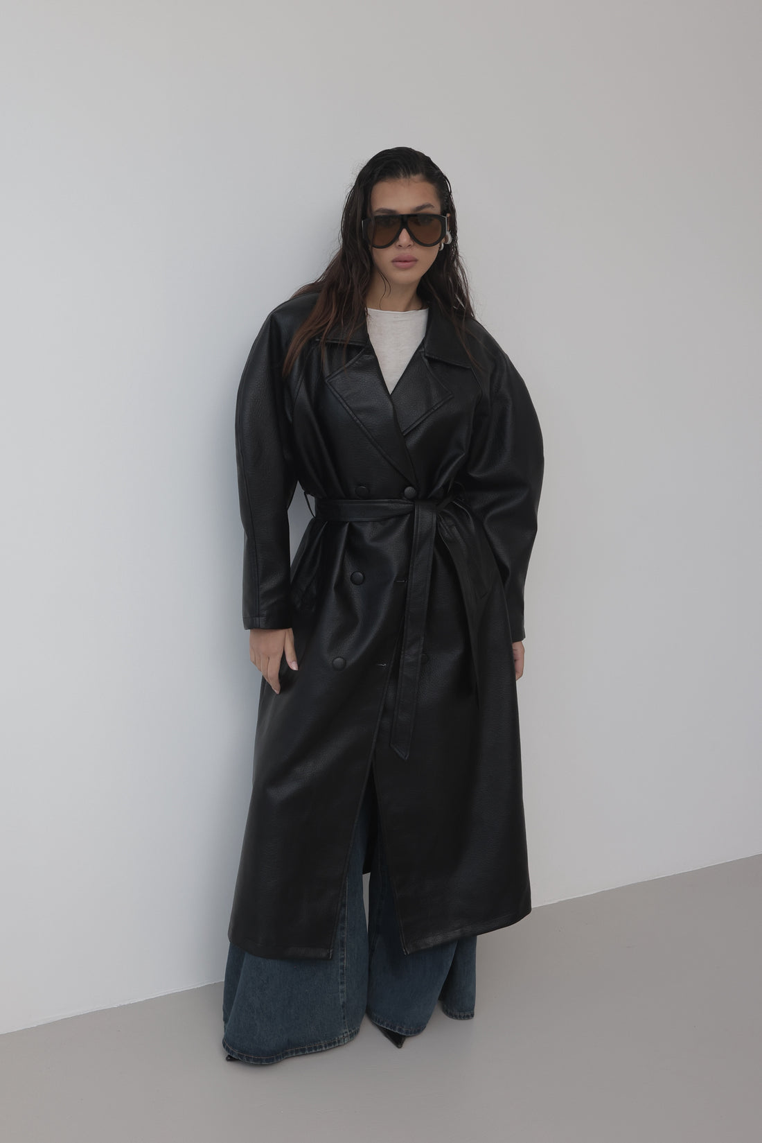 TRENCH LUNGO IN ECOPELLE CON MANICA BALLOON - NERO 9025