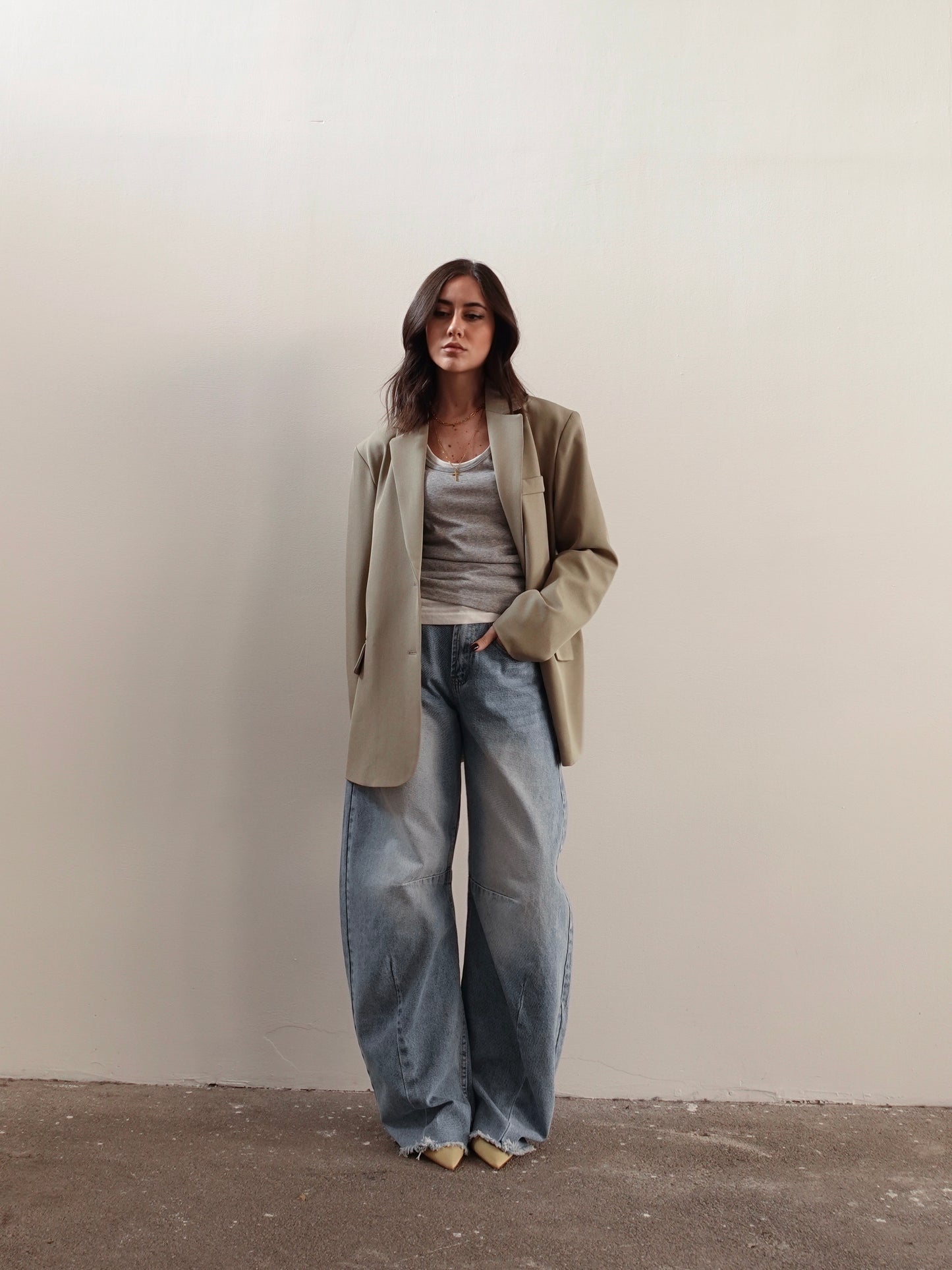 BLAZER OVER CON APERTURA SUL RETRO - VERDE SALVIA 24806