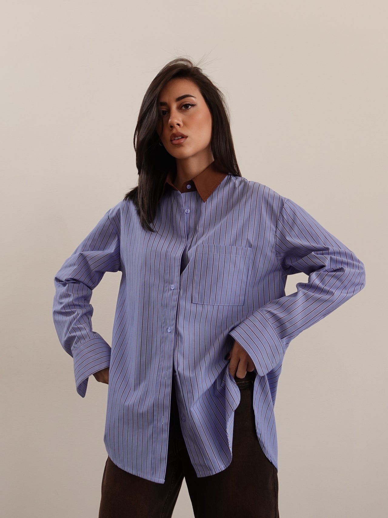 CAMICIA A RIGHE CON COLLETTO A CONTRASTO - AZZURRO/MARRONE 5073