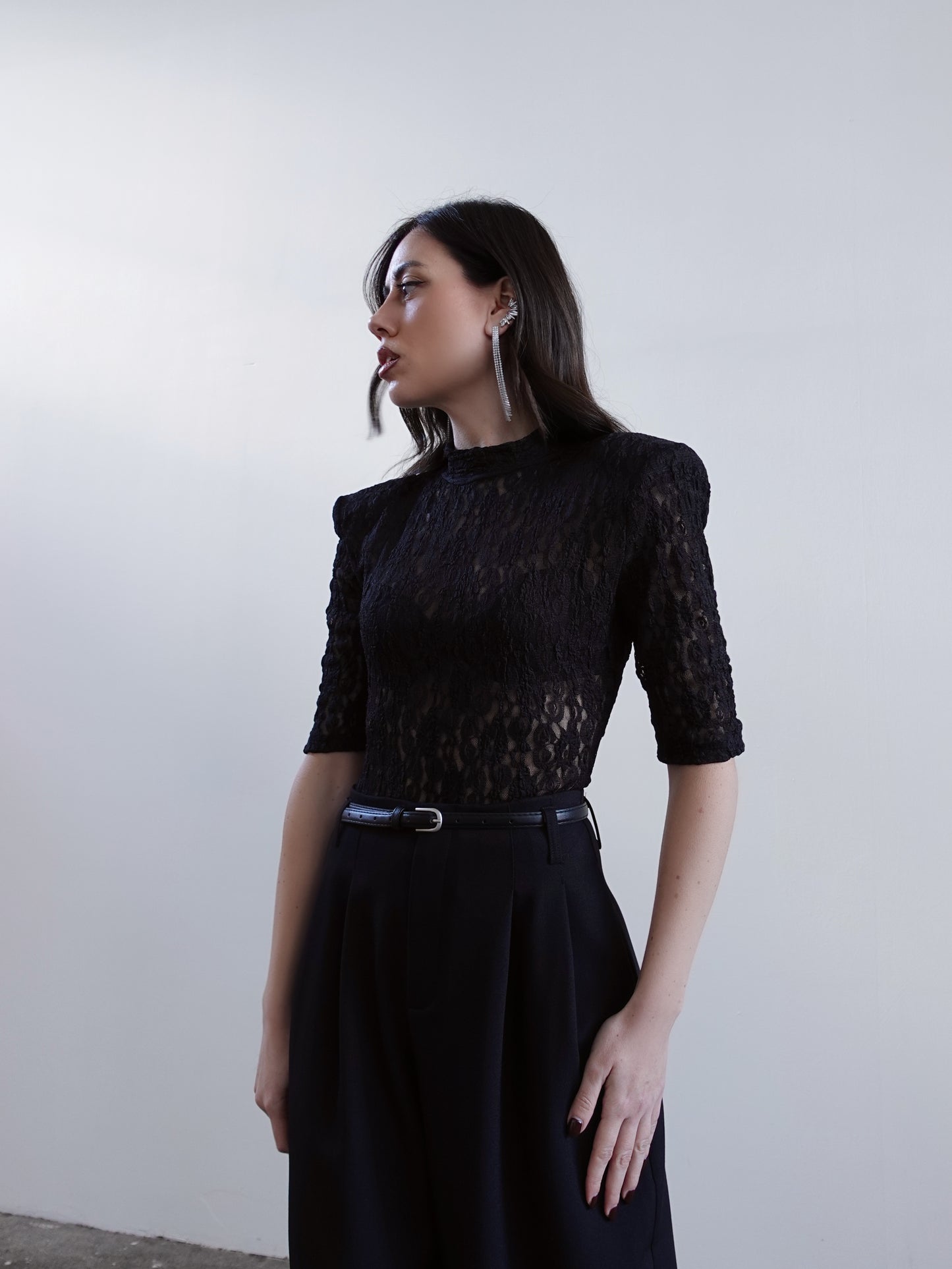 BODY IN PIZZO CON SPALLINE - NERO 11948