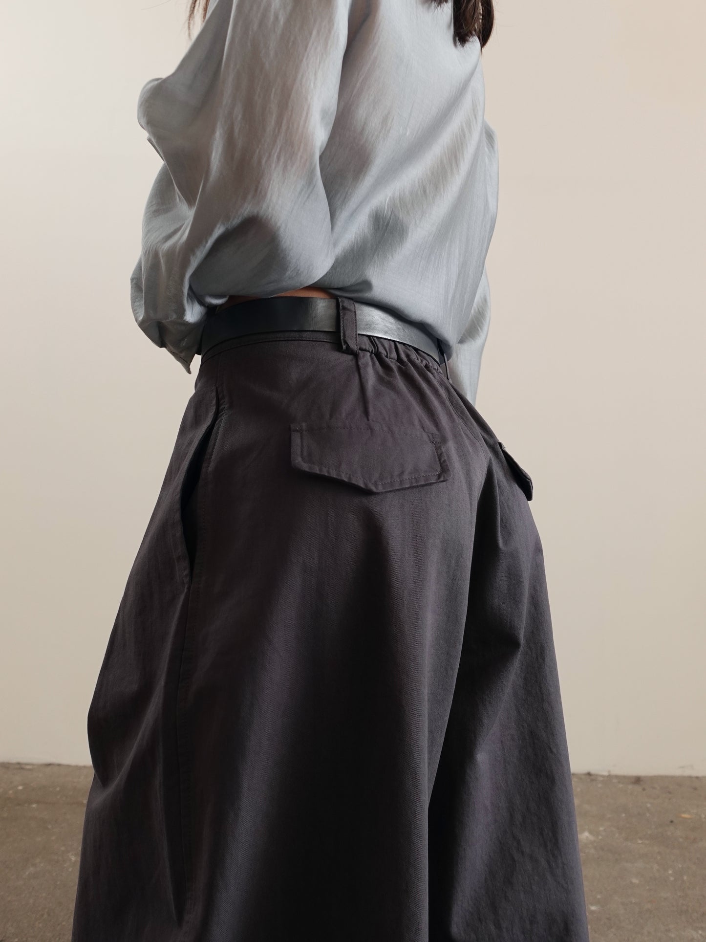 PANTALONI IN COTONE BAGGY BALLOON CON CINTURA - GRIGIO 14741