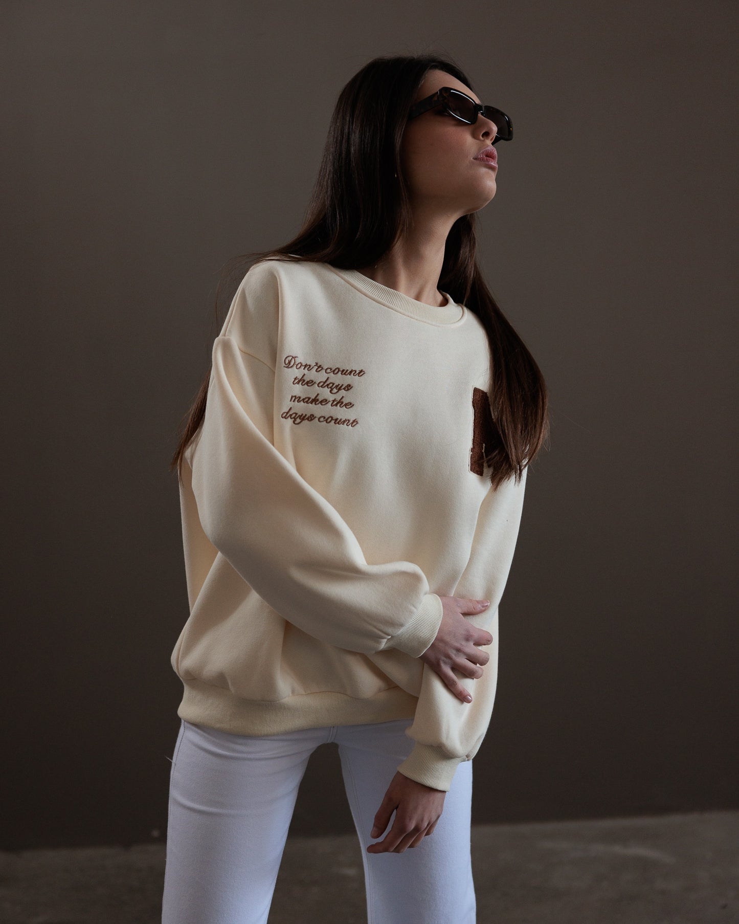 FELPA COLLEGE OVERSIZE - CREMA/MARRONE 13174