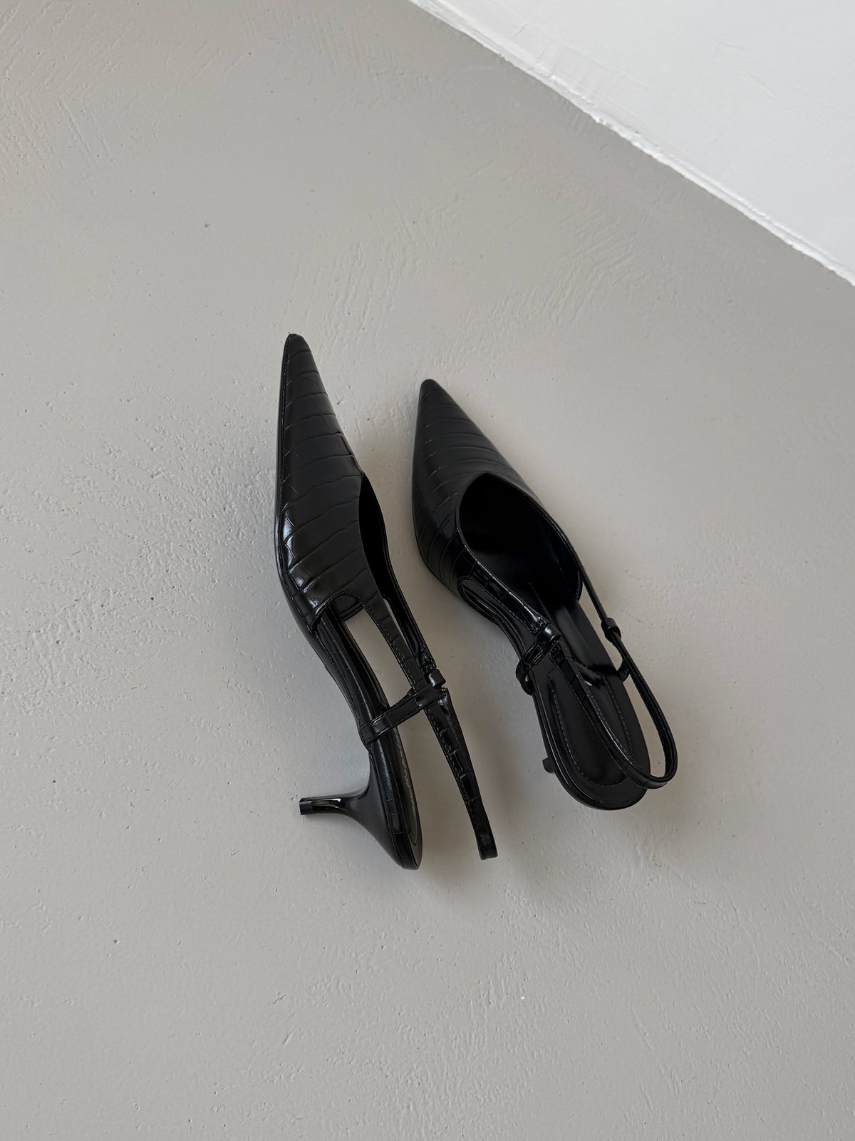SLINGBACK KITTEN CROCO - NERO M870