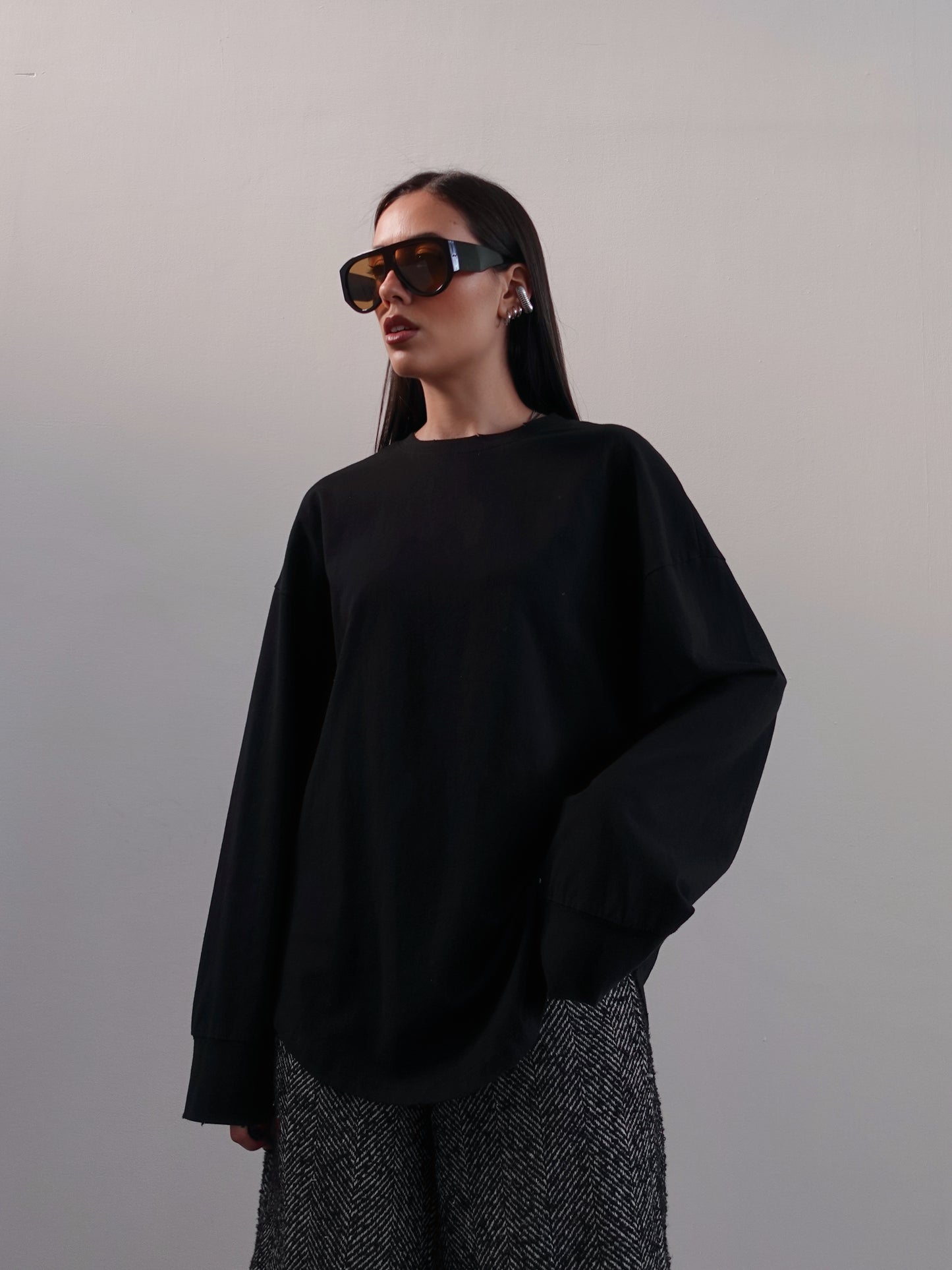 OVERSIZED LONG SLEEVE T-SHIRT - NERO 5187