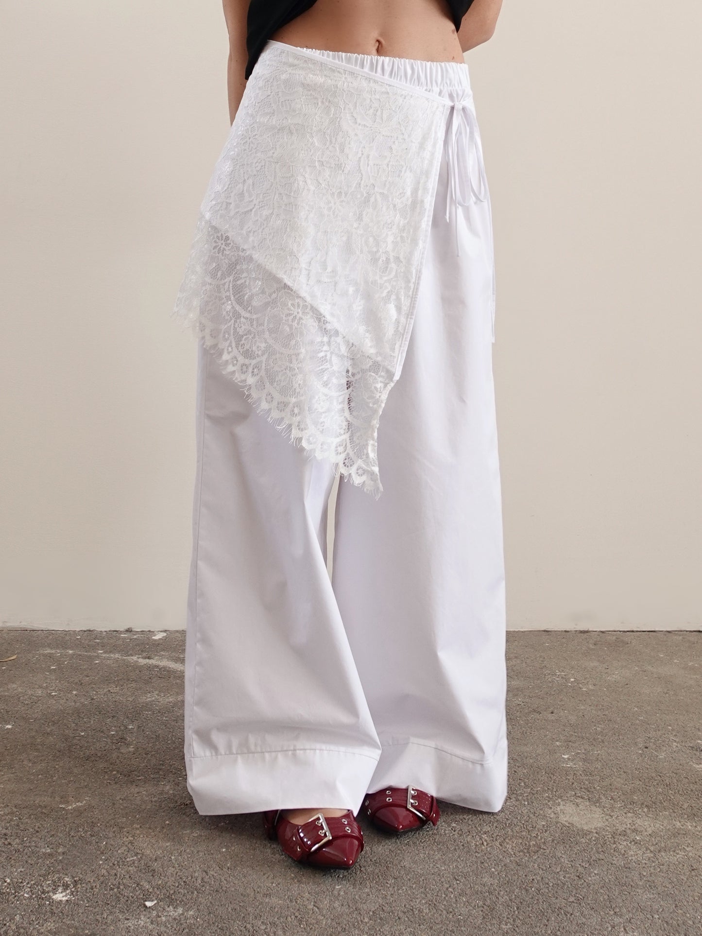 PANTALONI + PAREO IN PIZZO - BIANCO 12659