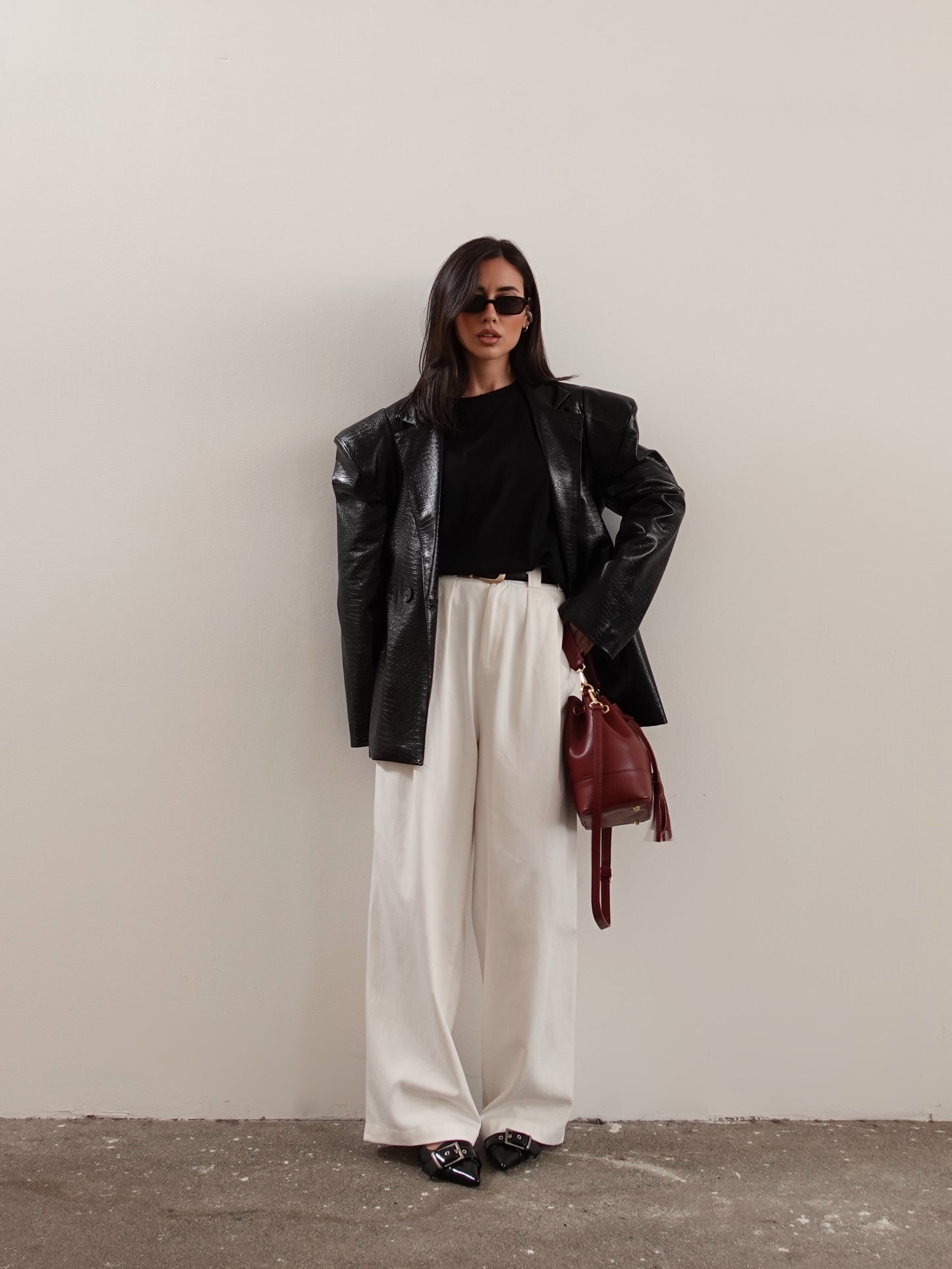 PANTALONI CARROT FIT CON CINTURA - BIANCO 14737