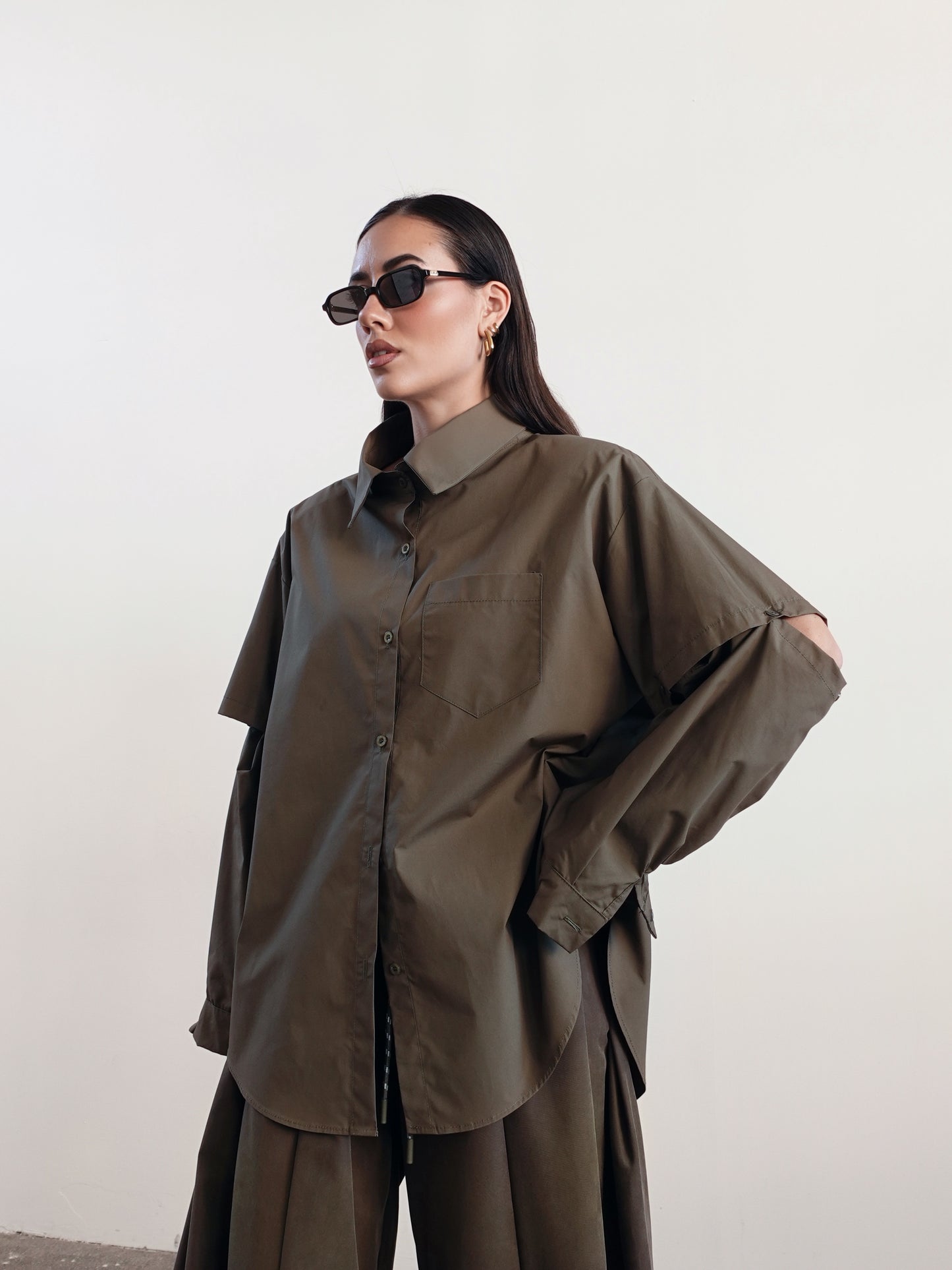 CAMICIA CON MANICHE RIMOVIBILI - VERDE 2640