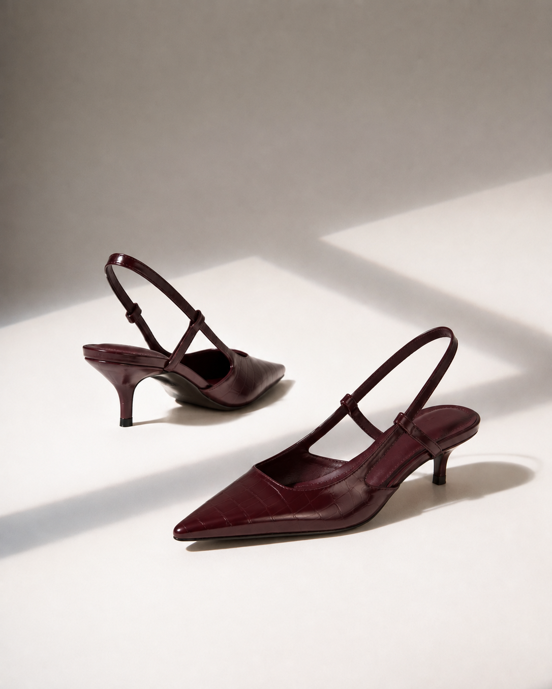 SLINGBACK KITTEN CROCO - BURGUNDY M870