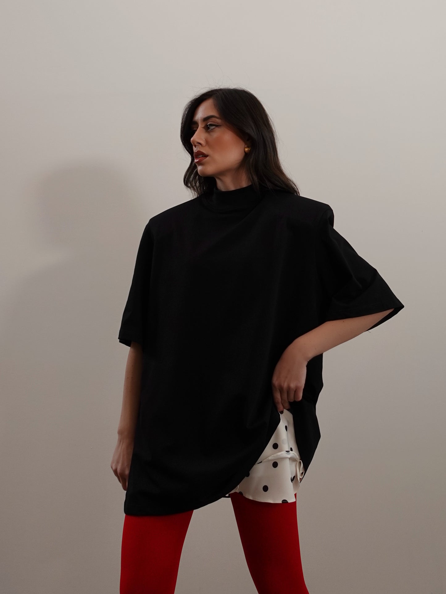 T-SHIRT GILDA CON SPALLINE - NERO