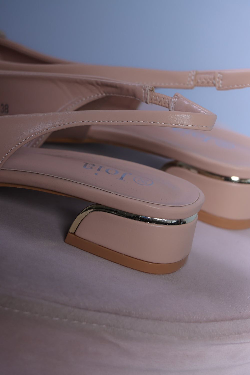 SLINGBACK CON FIBBIA ORO - NUDE 757