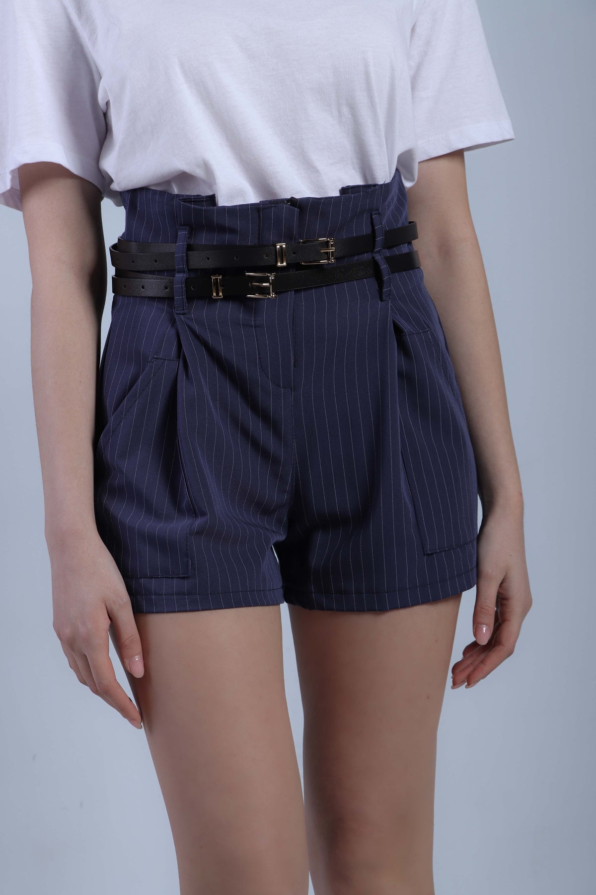 SHORTS GESSATI CON CINTURINI - BLU 30887