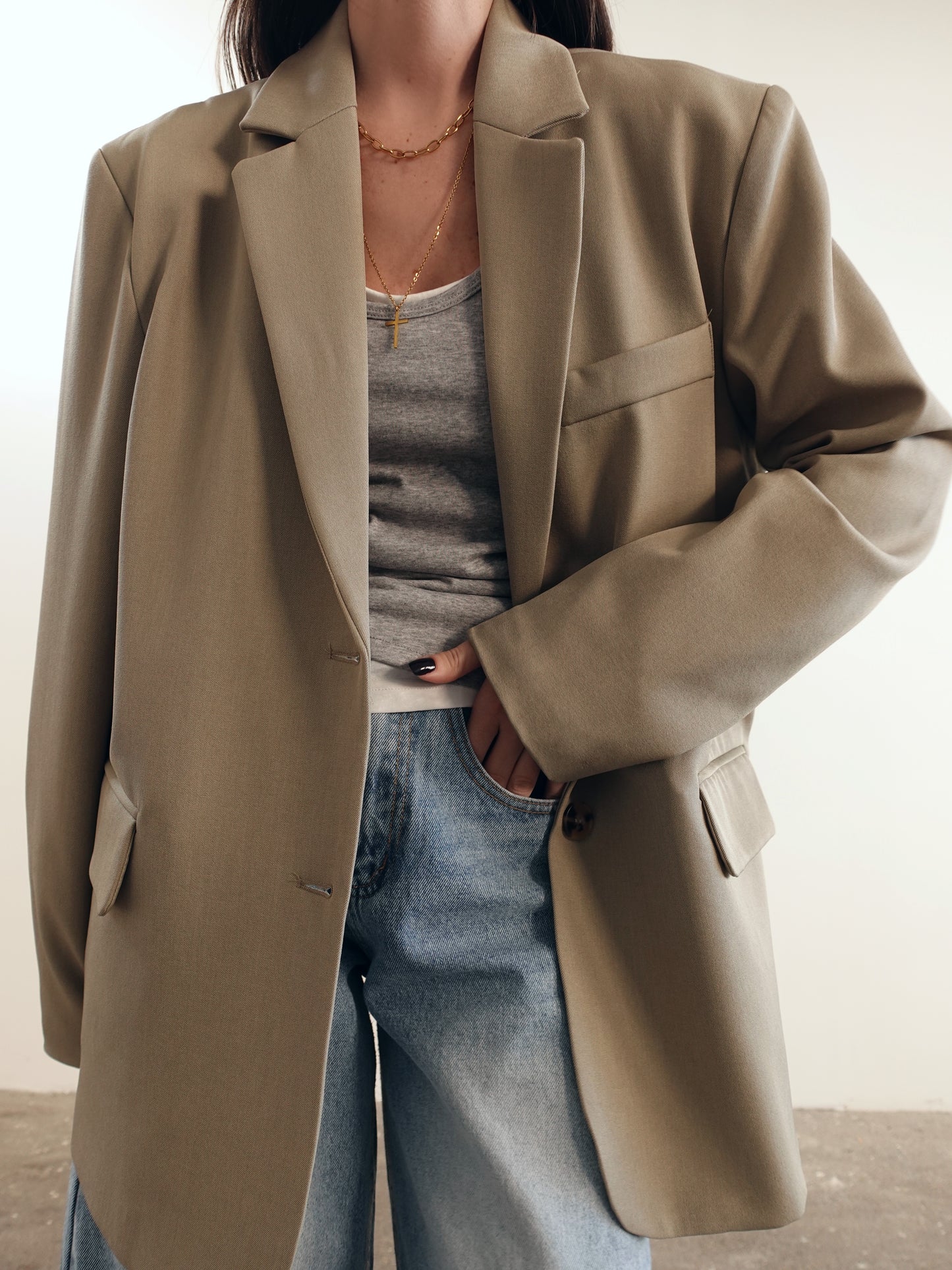 BLAZER OVER CON APERTURA SUL RETRO - VERDE SALVIA 24806