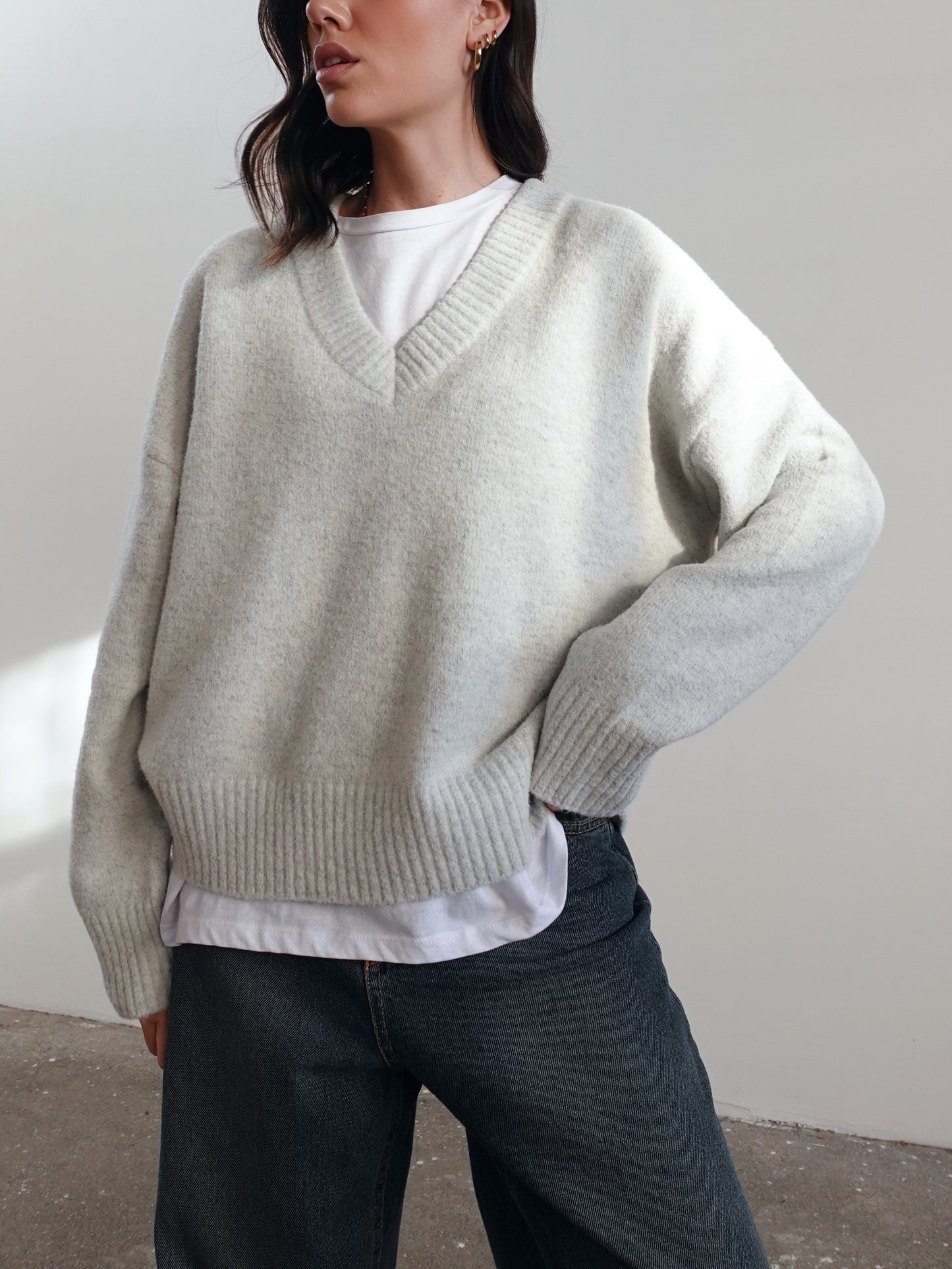 MAGLIONCINO IN VISCOSA & LANA SCOLLO V (+ COLORI) 63784