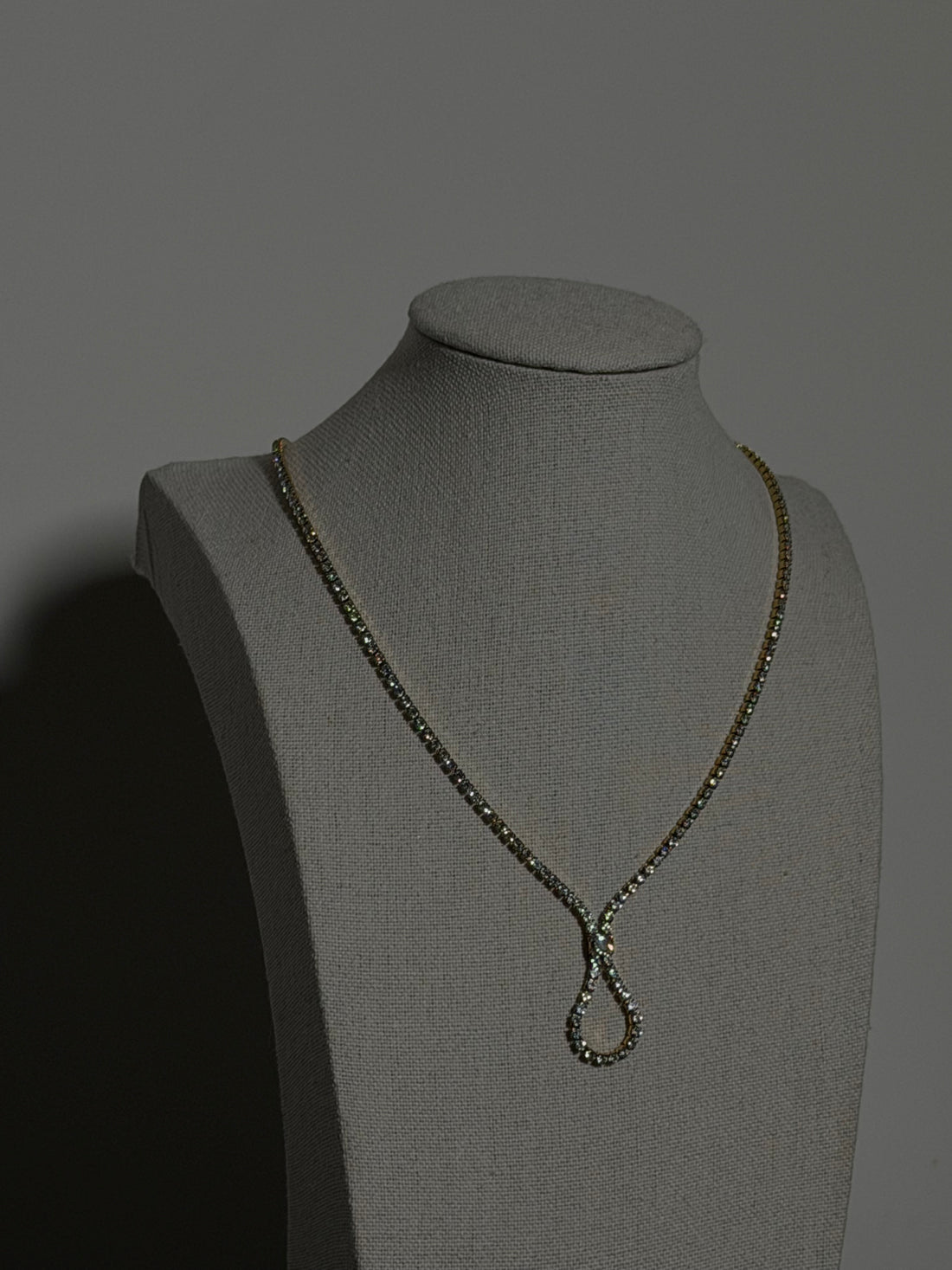 CHOKER BERGEN - ORO