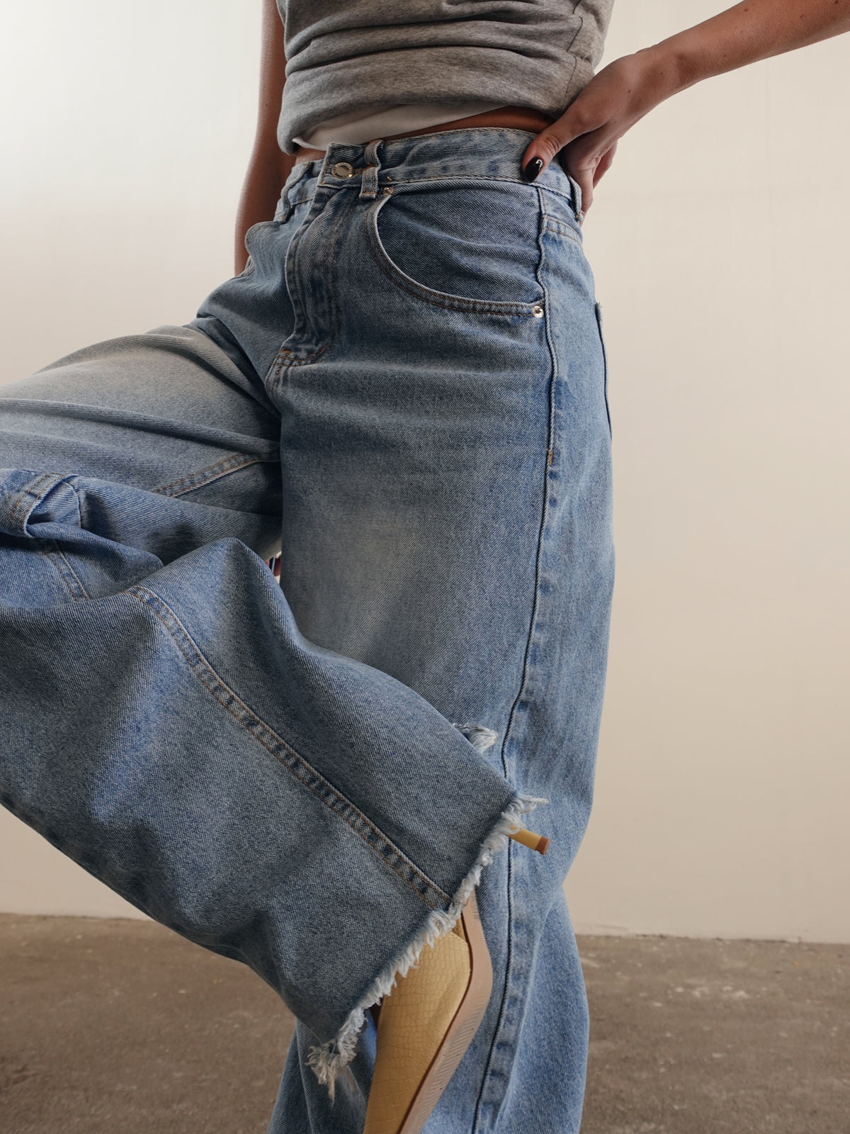 JEANS SKATER BALLOON FIT - LAVAGGIO CHIARO 2044