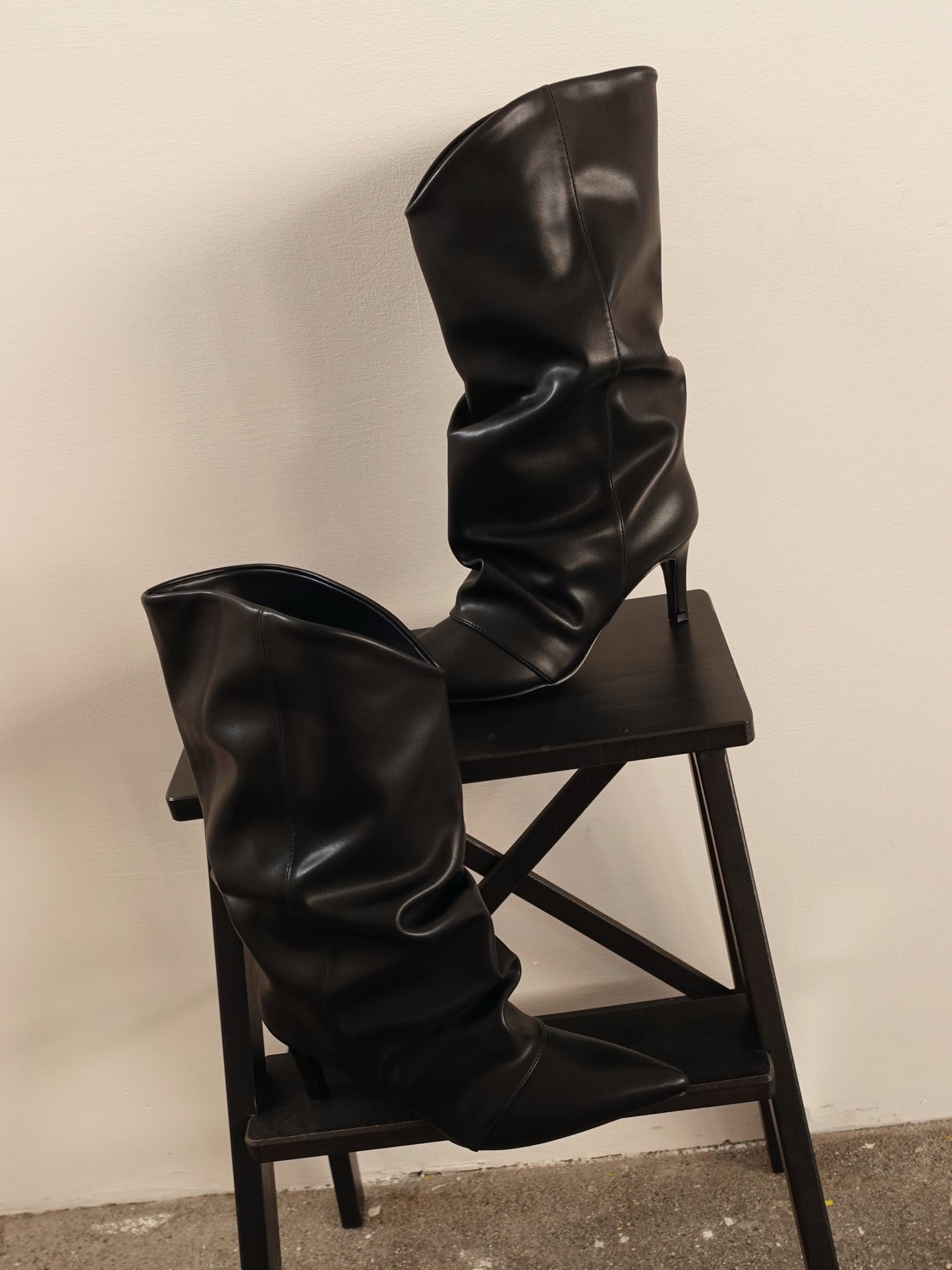 STIVALI SLOUCHY ALTEZZA MEDIA - NERO K56