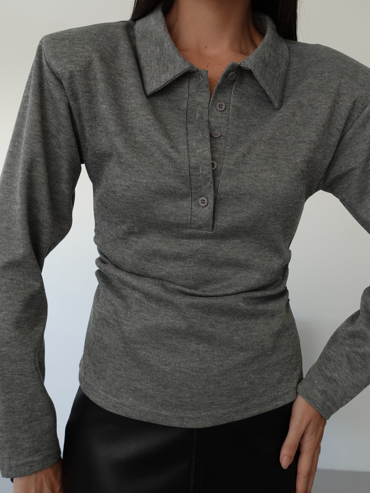 POLO FLUFFY CON SPALLINE - GRIGIO 15239