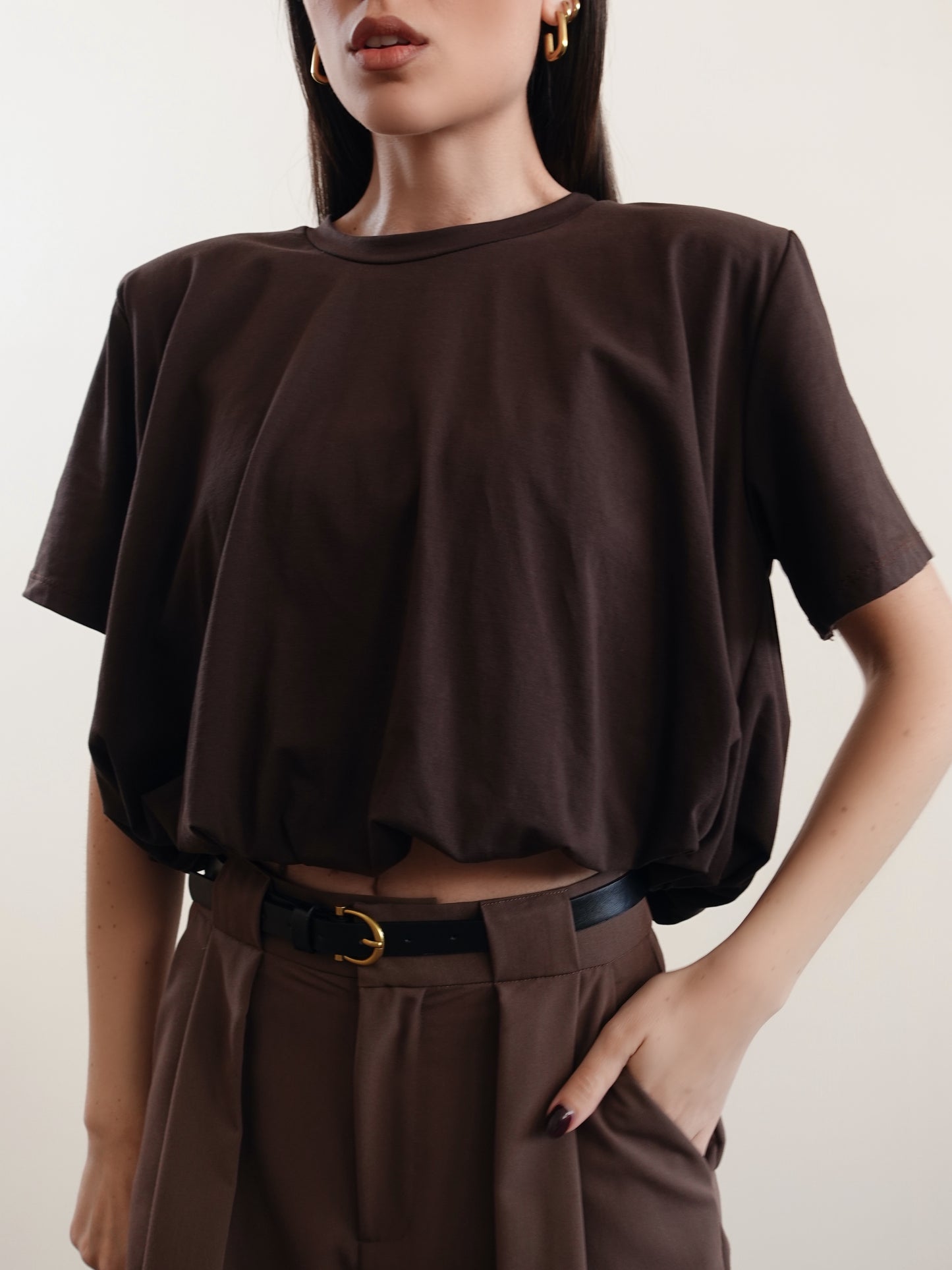 T-SHIRT CROP BALLOON - MARRONE 973551