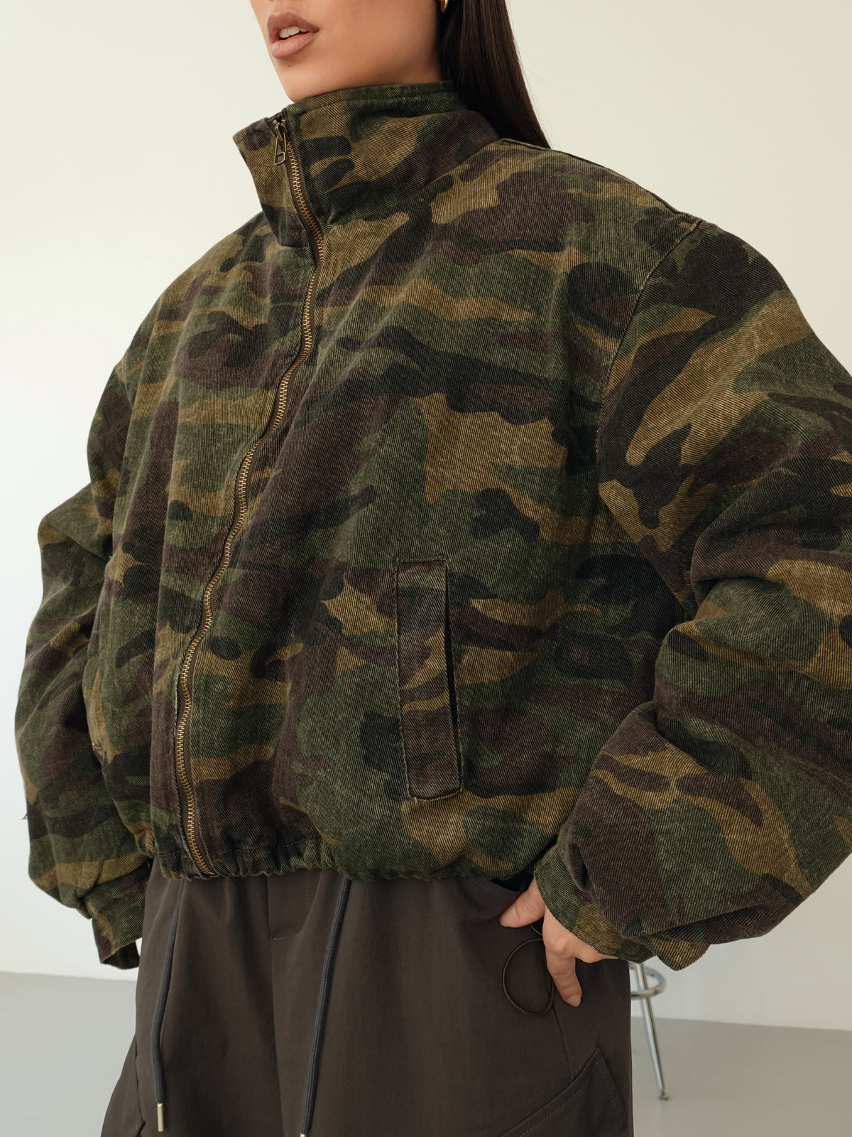 BOMBER IMBOTTITO CAMOUFLAGE IN DENIM - VERDE SLAVATO 8225