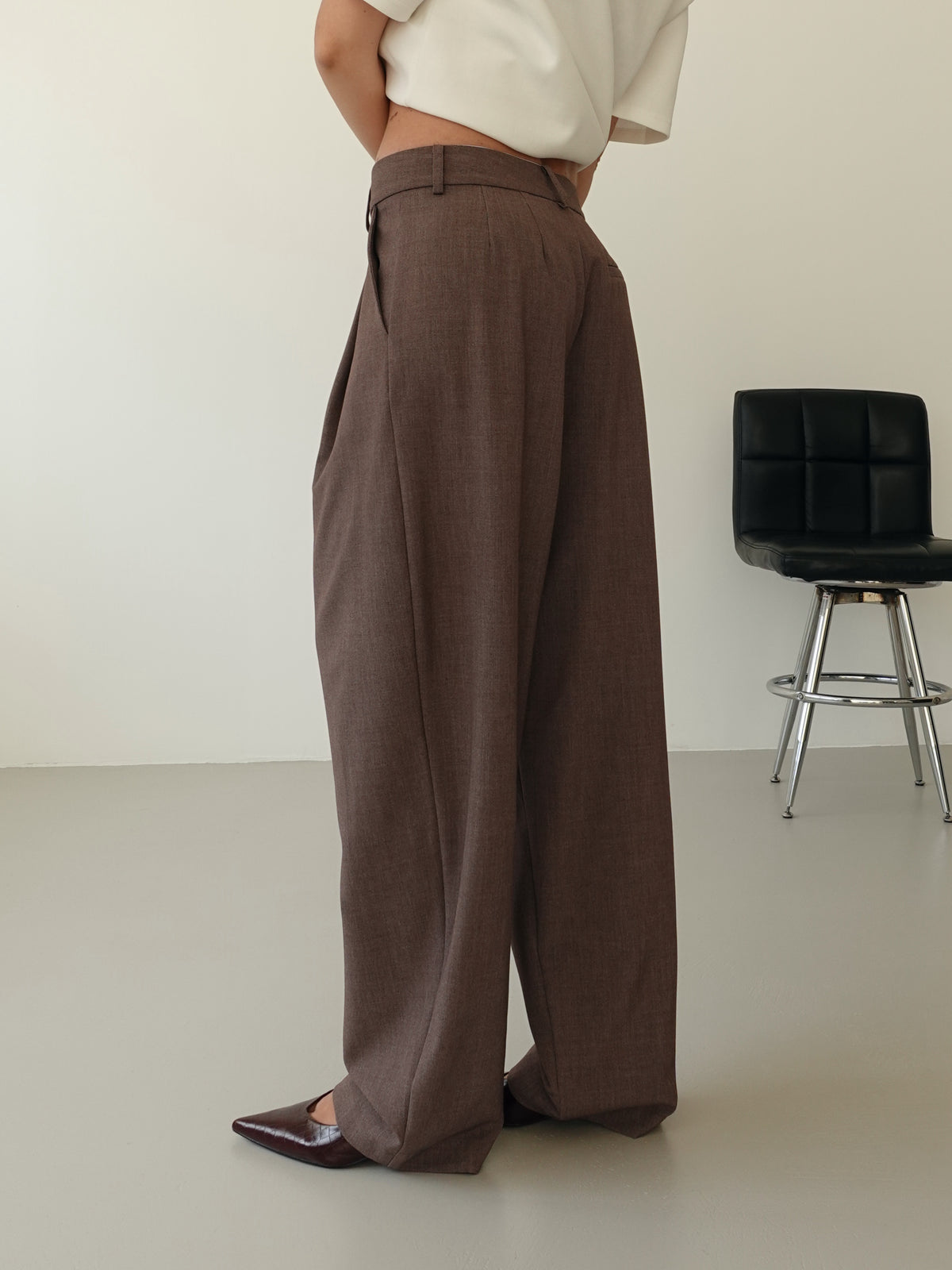 PANTALONI LUMINA CON PINCES - FANGO LD6227