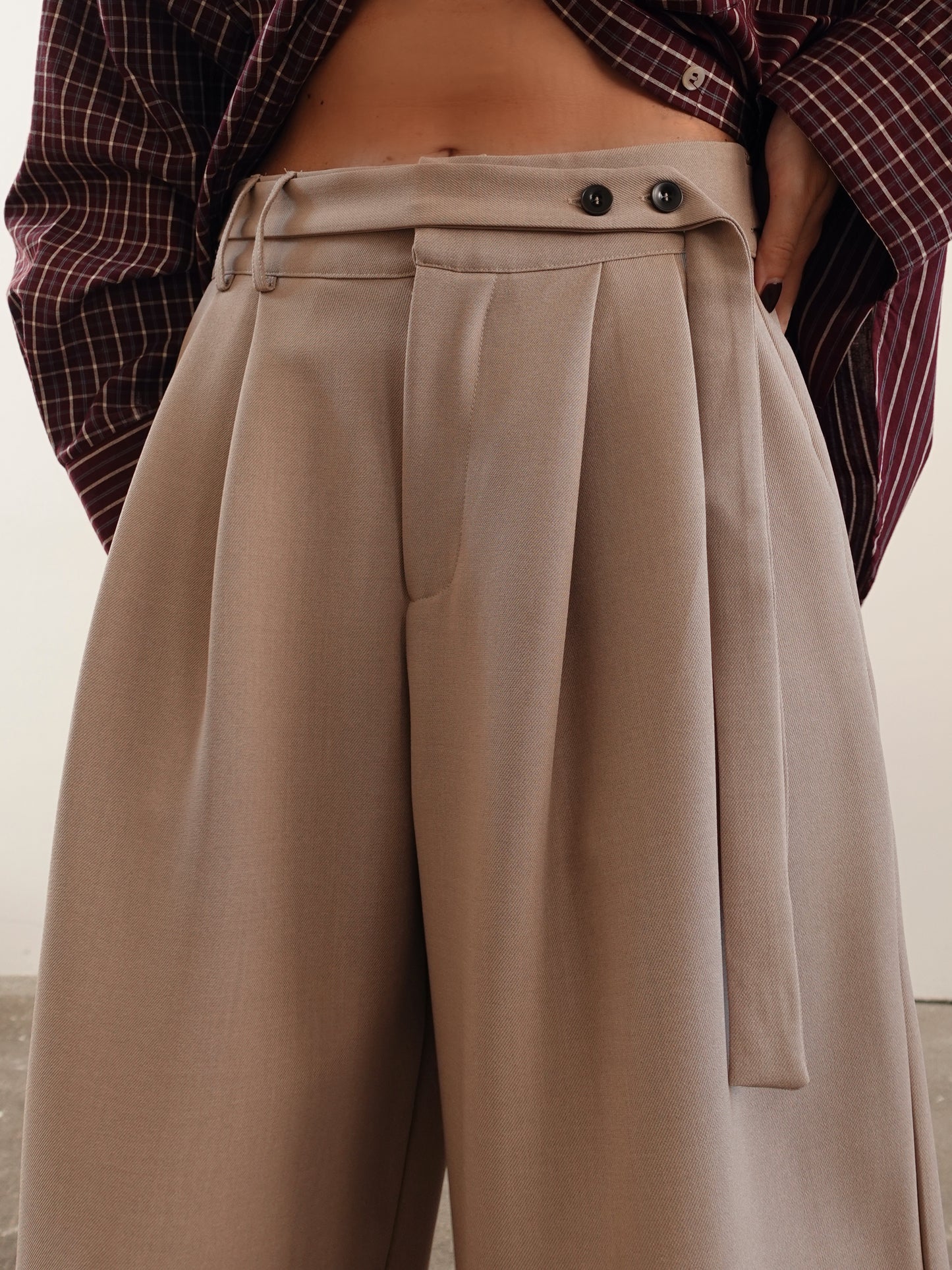 PANTALONI A PALAZZO CON CINTURA - SABBIA 8496