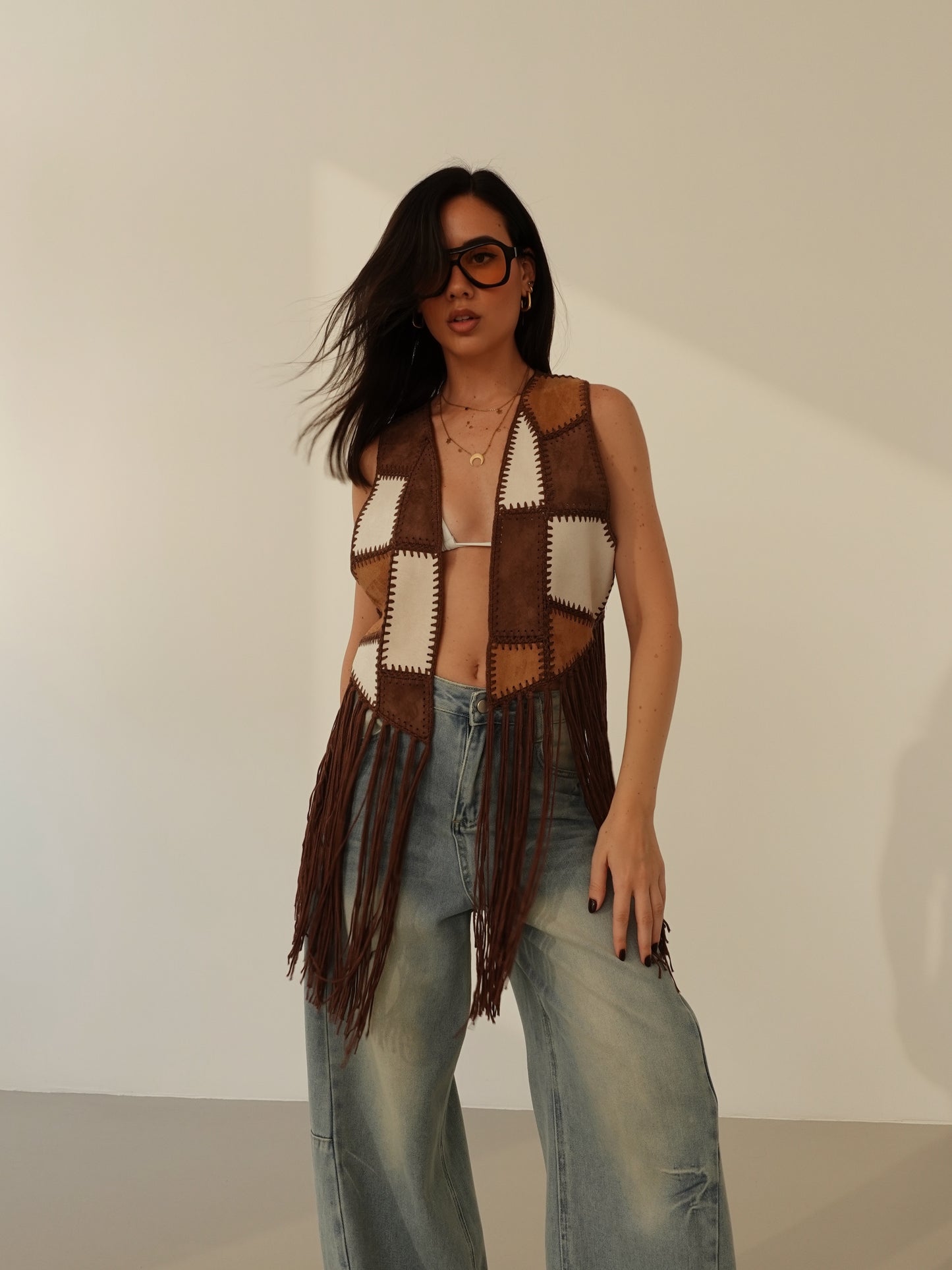 GILET TEXAS CON FRANGE - MARRONE 50111