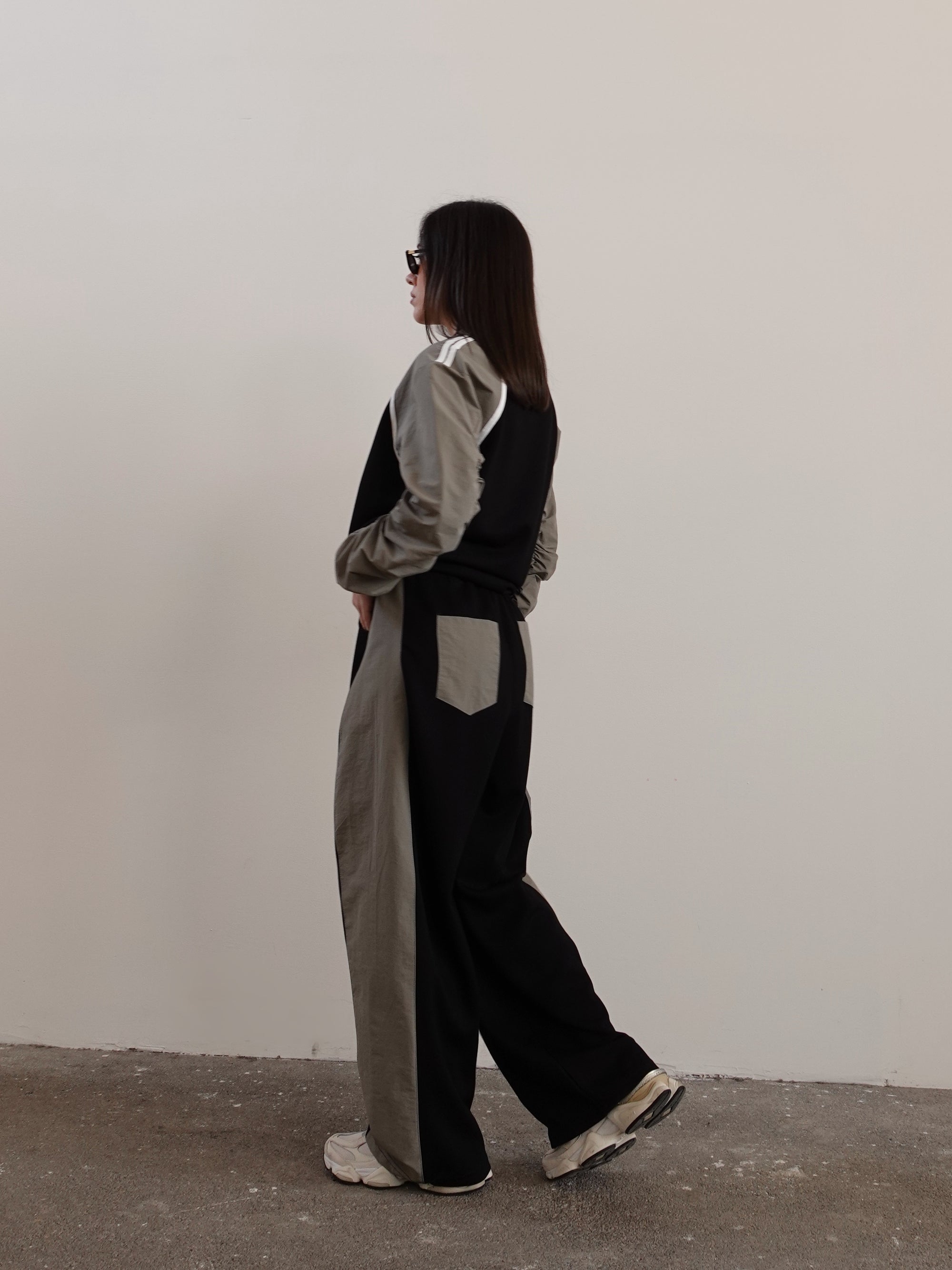 COORDINATO TUTA MUNICH BICOLOR - NERO/KHAKI 19369