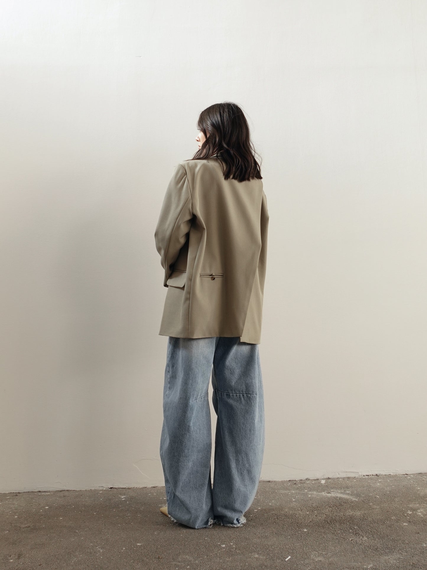 BLAZER OVER CON APERTURA SUL RETRO - VERDE SALVIA 24806