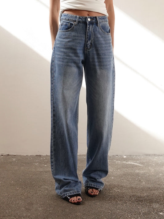 JEANS STRAIGHT FIT - LAVAGGIO MEDIO 130