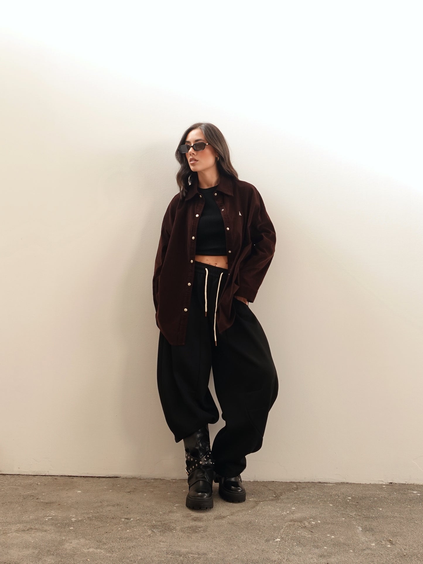 T-SHIRT CROP IN MAGLIA - NERO 3101