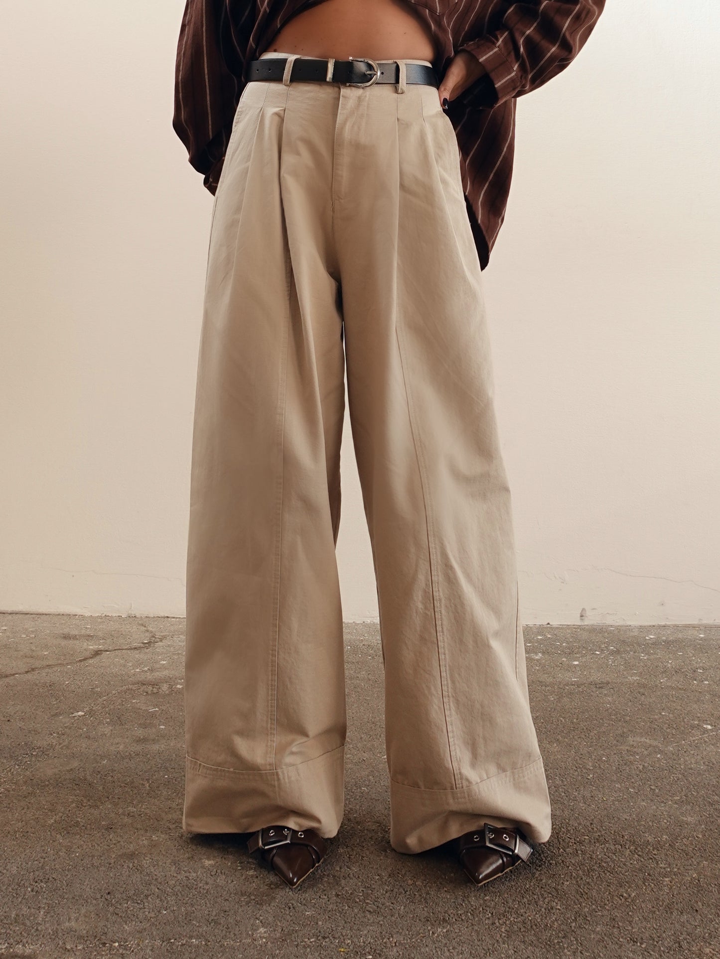 PANTALONI IN COTONE A PALAZZO CON CINTURA - BEIGE 14740