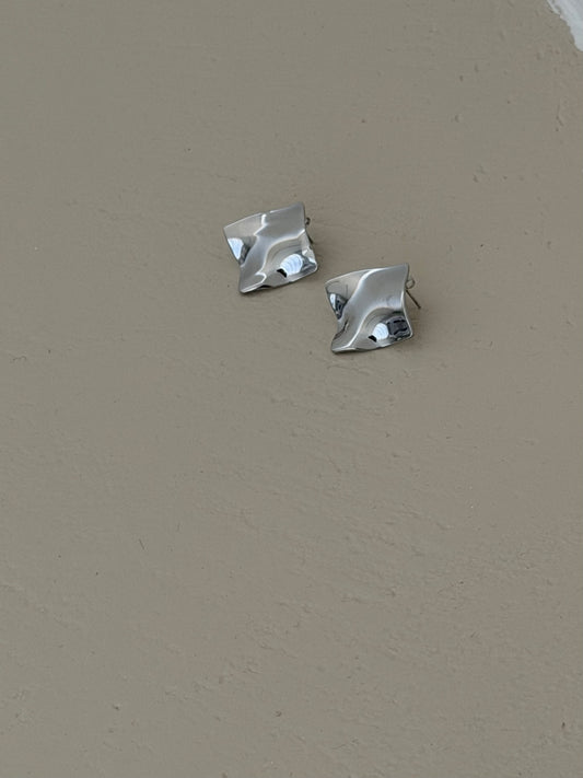 ORECCHINI WAVY SQUARE - ARGENTO