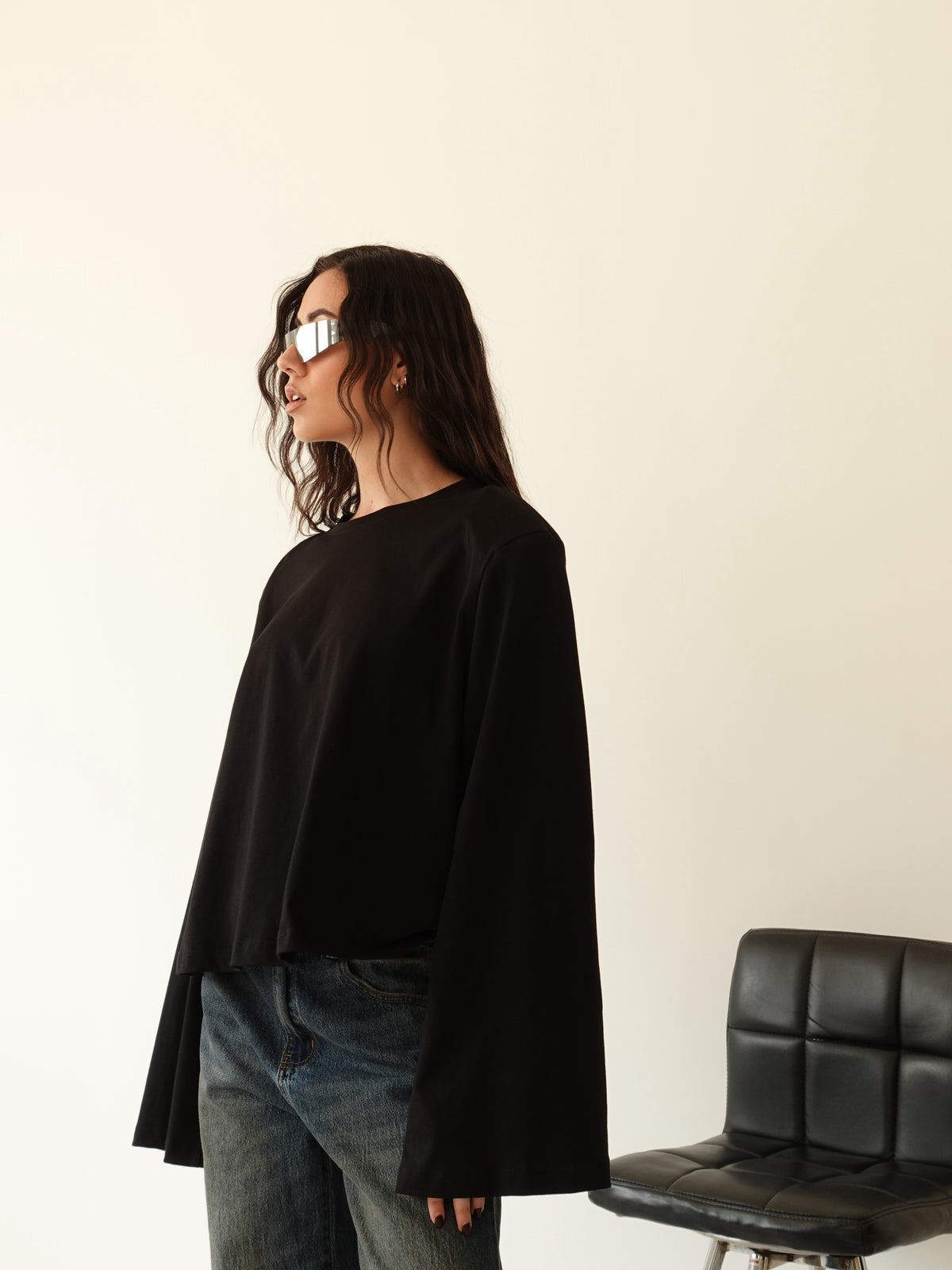 LONG-SLEEVE LUMINA CON SPALLINE - NERO LD6134