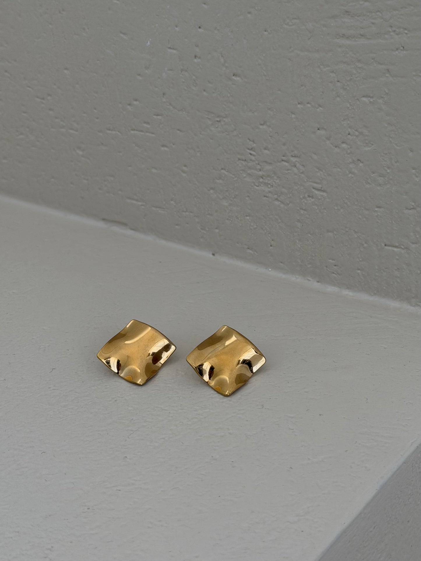 ORECCHINI WAVY SQUARE - ORO