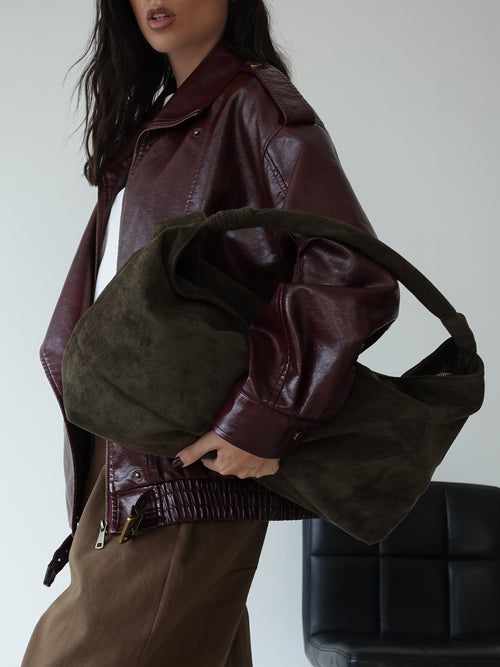 HOBO BAG MORBIDA IN ECOCAMOSCIO - VERDE